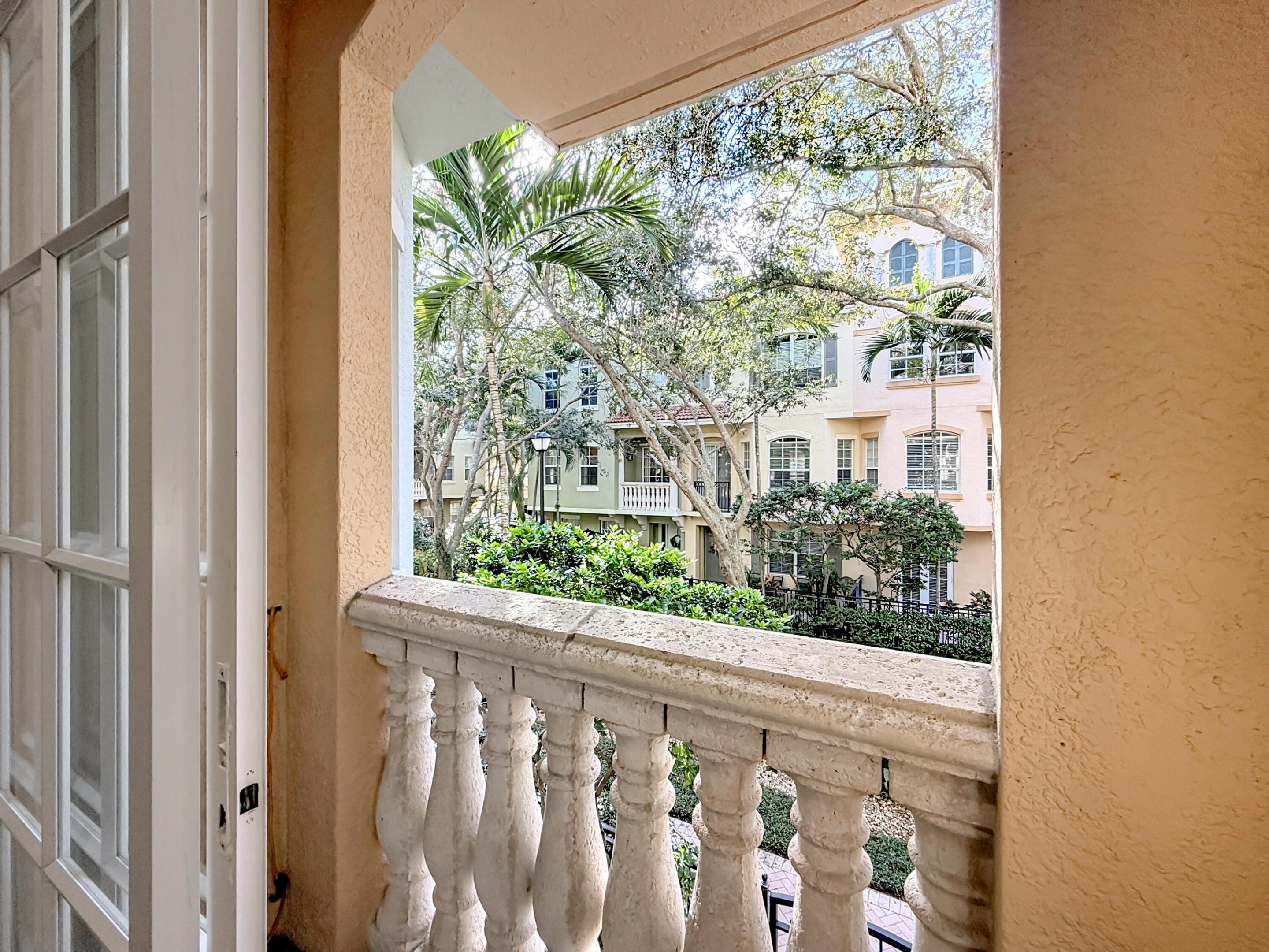 2724 Ravella, Palm Beach Gardens FL 33410