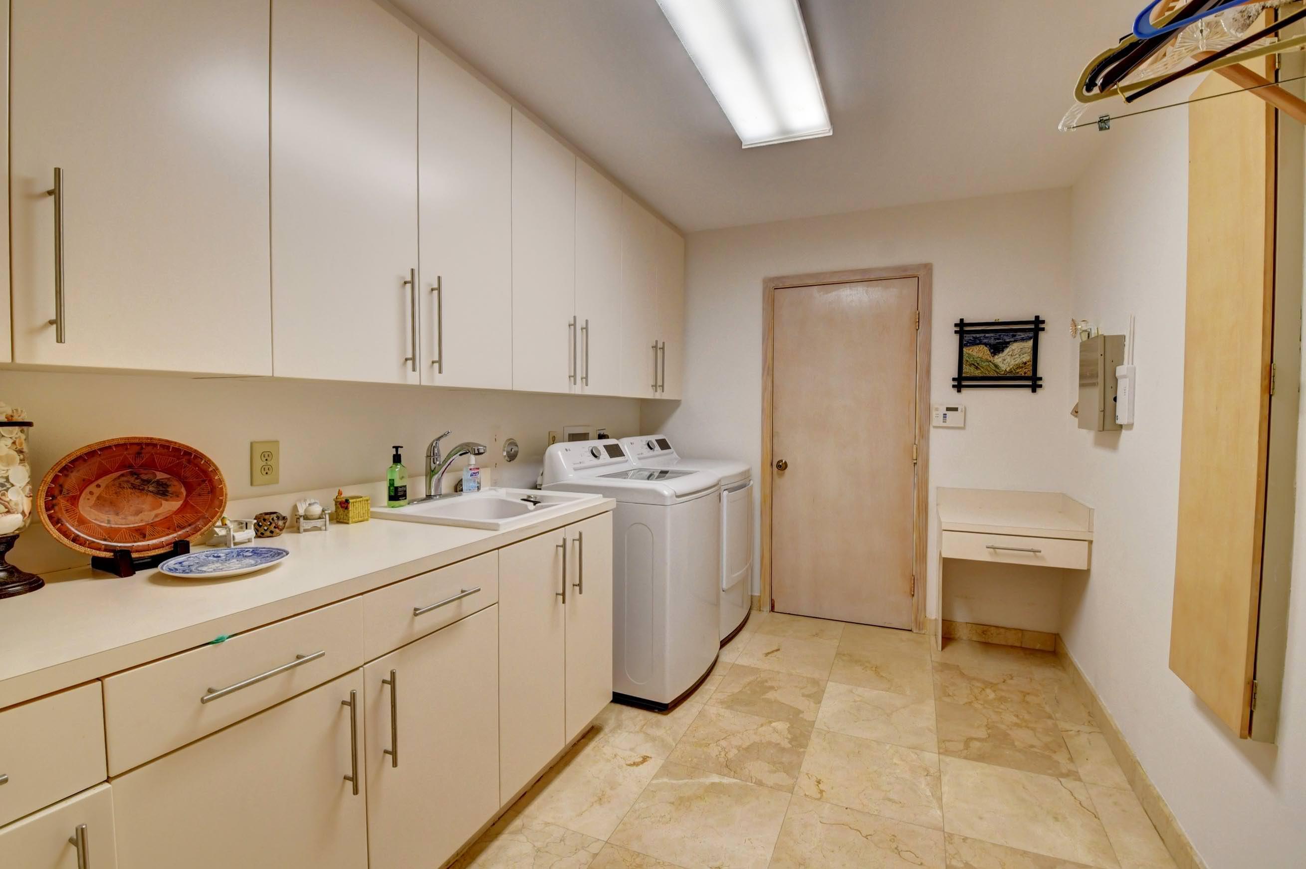 56 Northwoods, Boynton Beach FL 33436