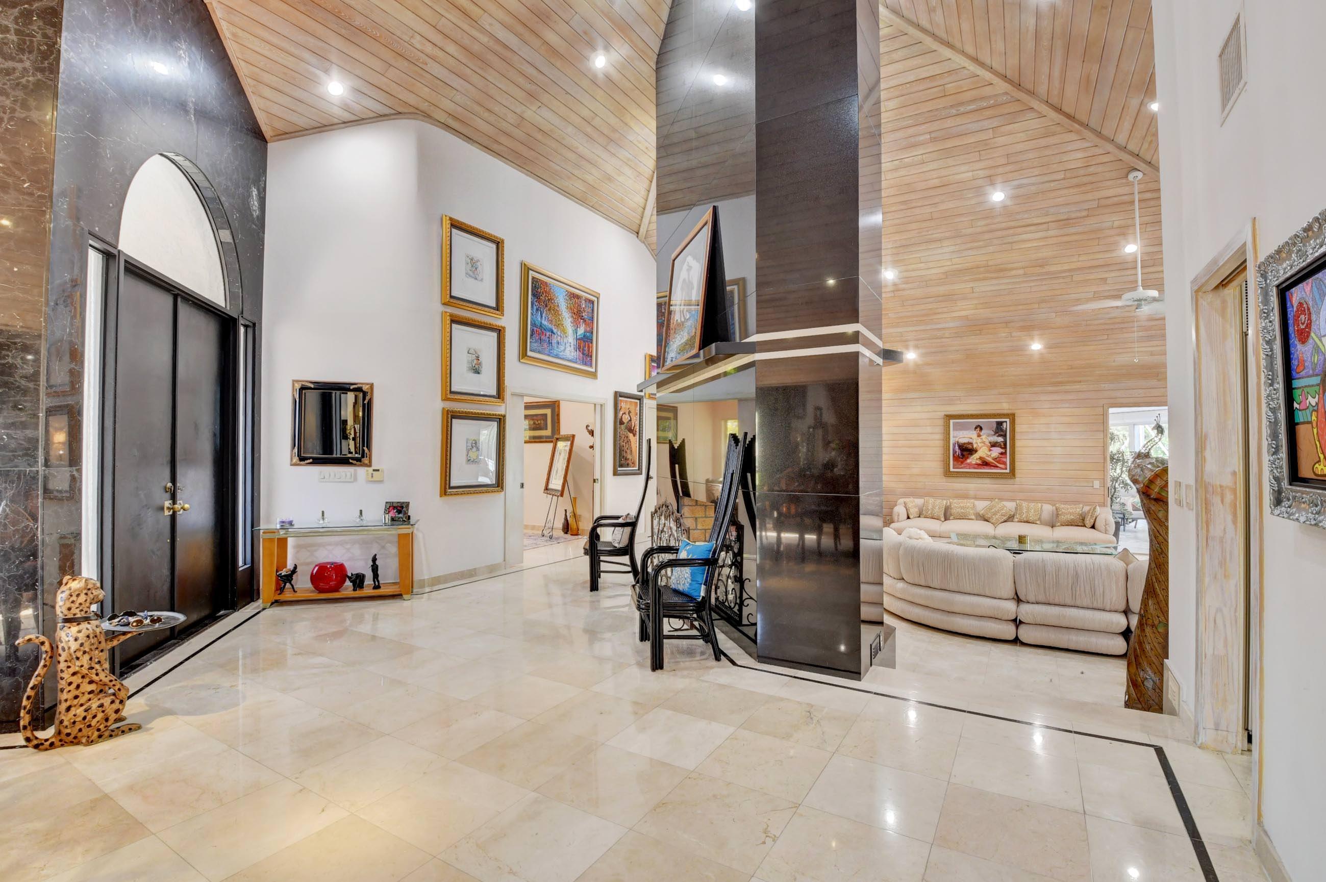 56 Northwoods, Boynton Beach FL 33436