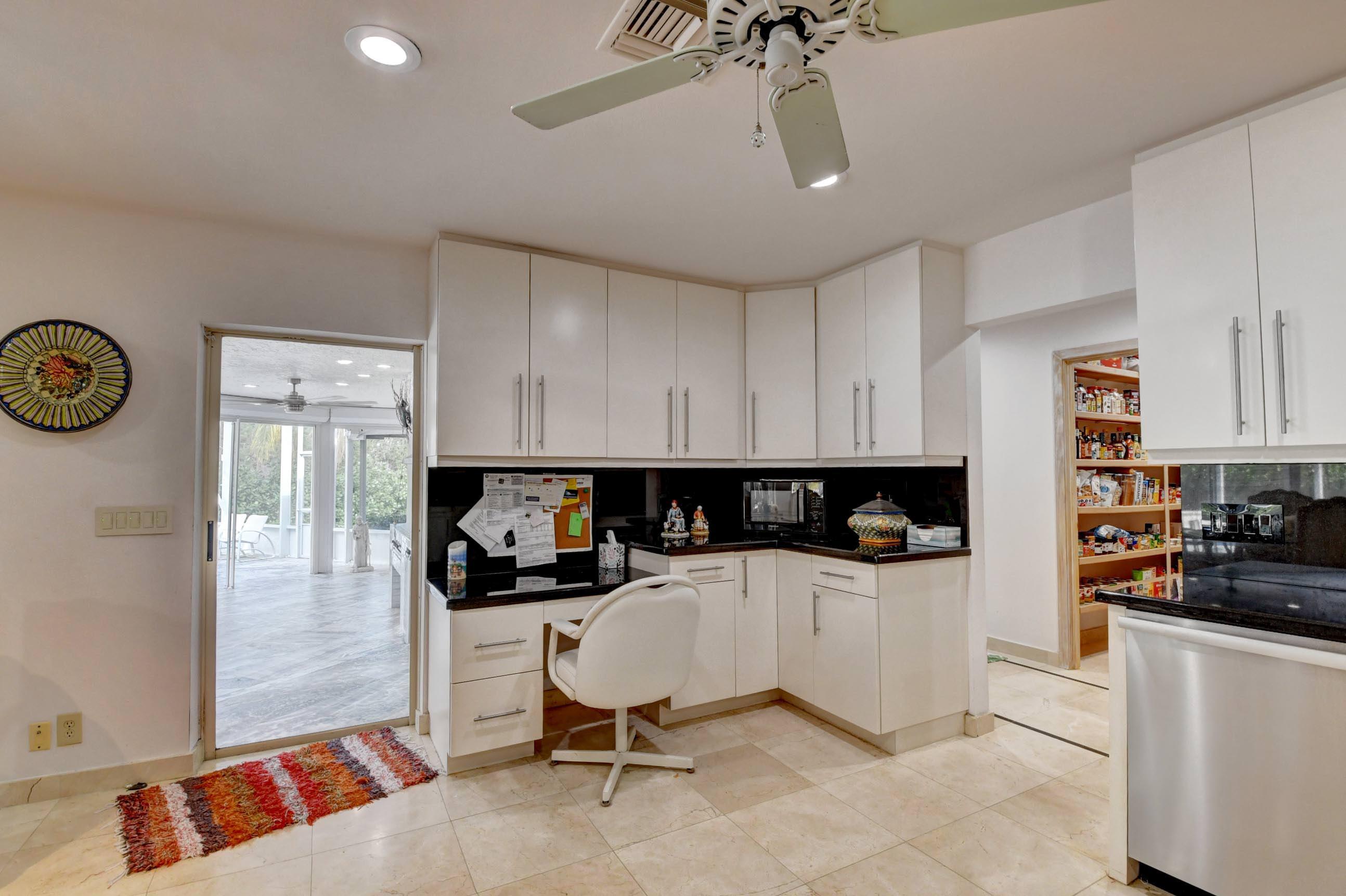 56 Northwoods, Boynton Beach FL 33436