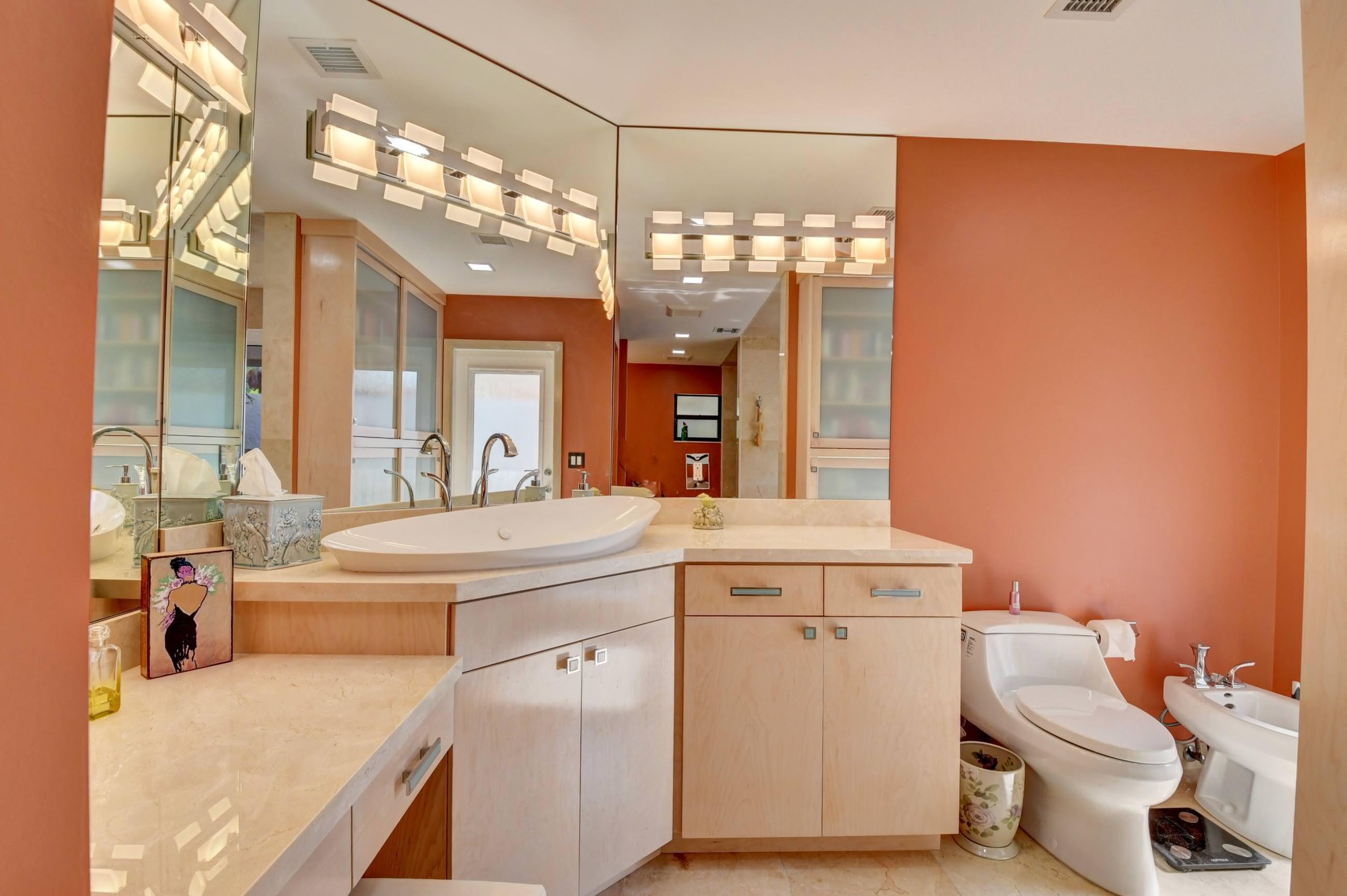 56 Northwoods, Boynton Beach FL 33436