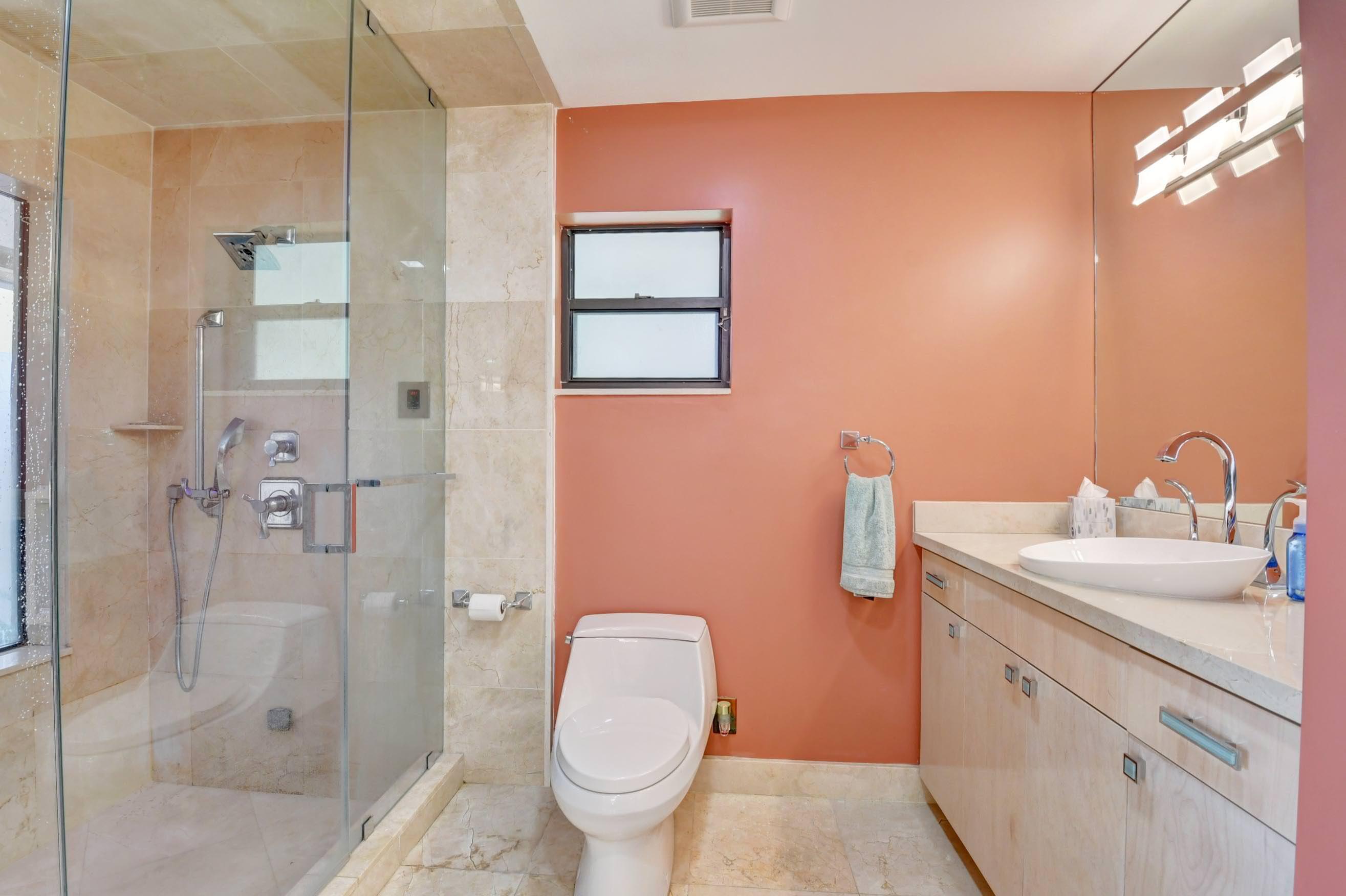 56 Northwoods, Boynton Beach FL 33436