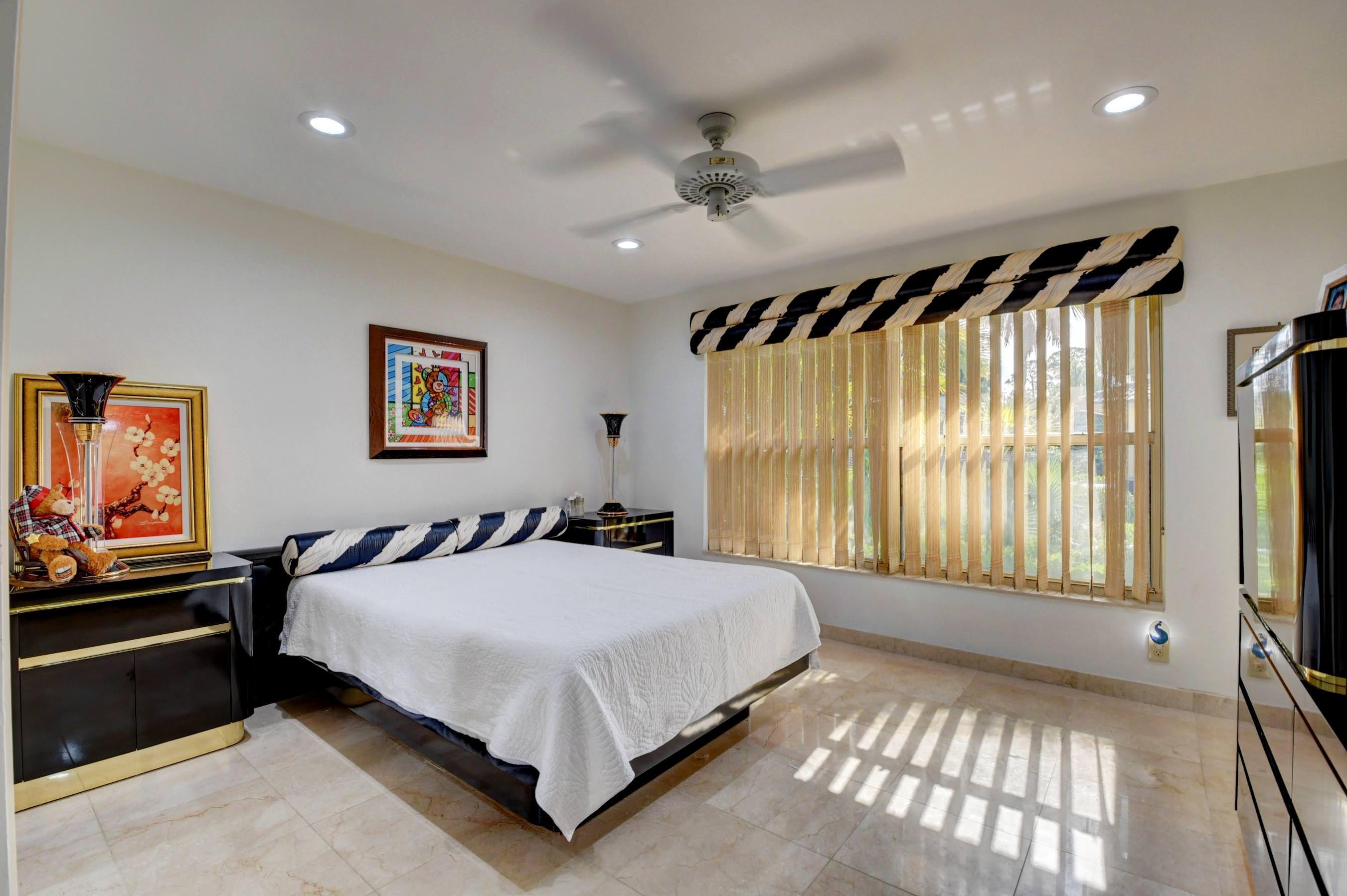 56 Northwoods, Boynton Beach FL 33436
