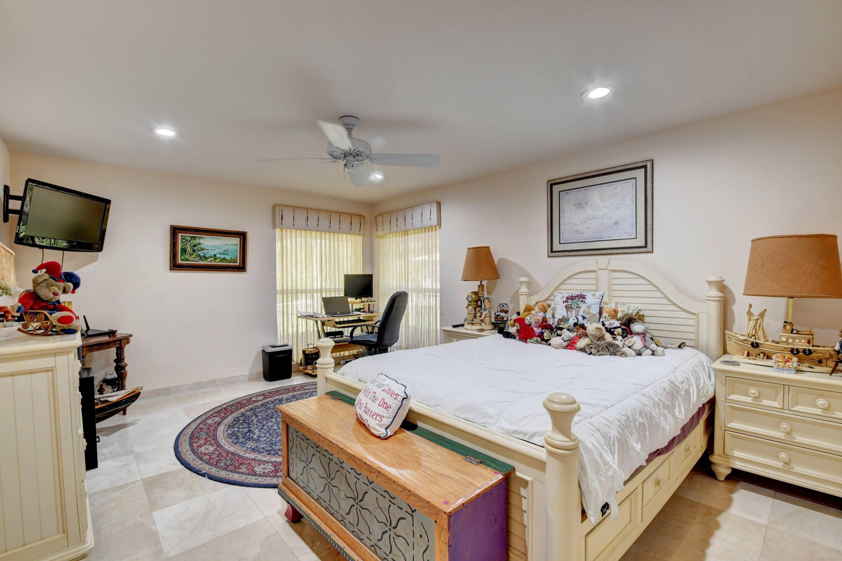 56 Northwoods, Boynton Beach FL 33436