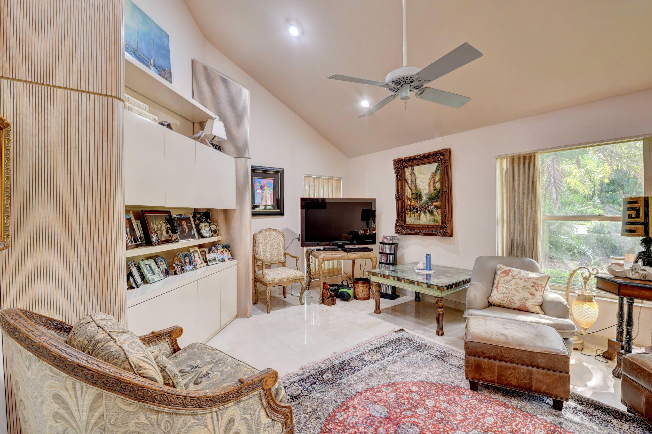 56 Northwoods, Boynton Beach FL 33436