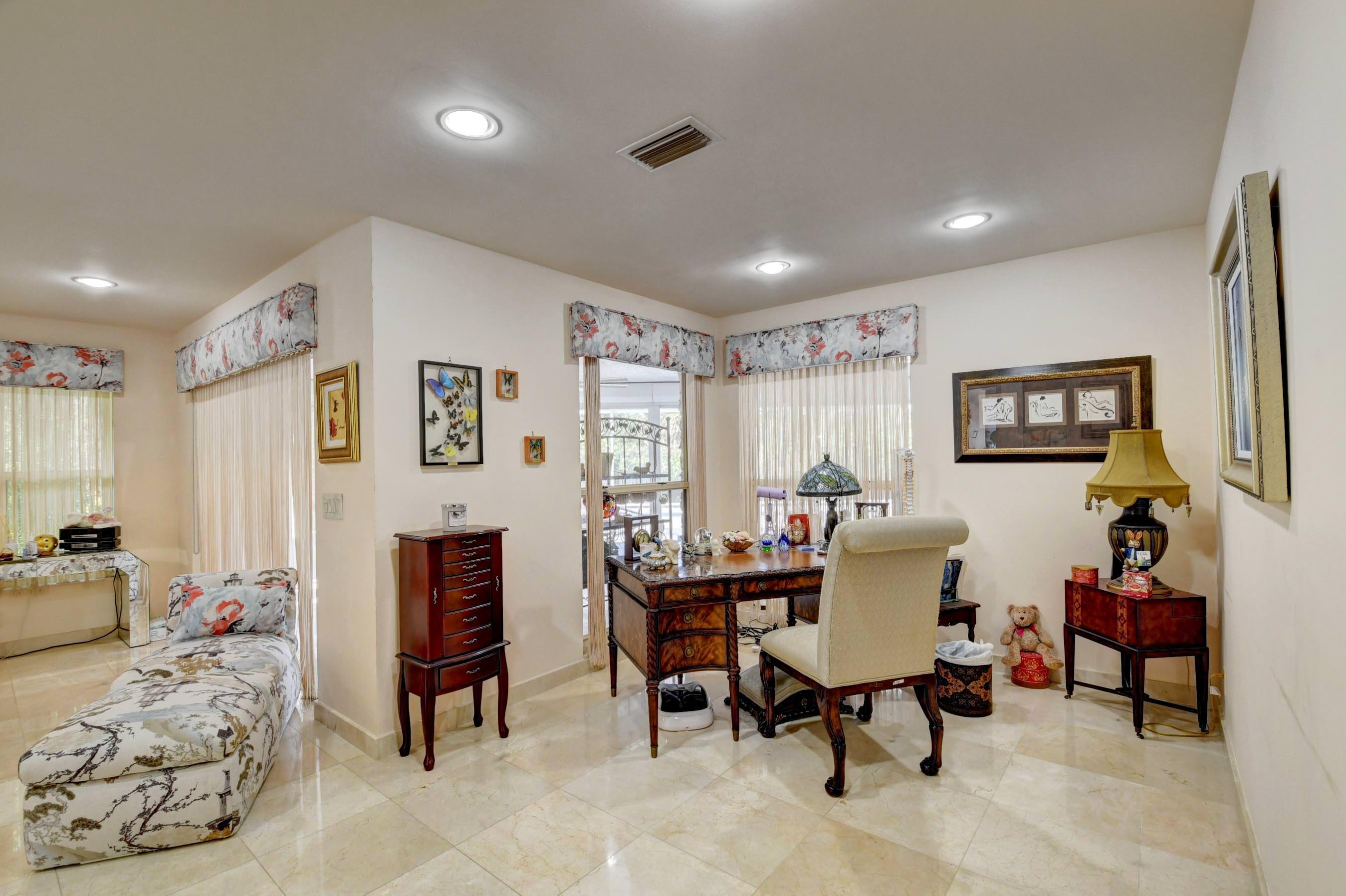 56 Northwoods, Boynton Beach FL 33436