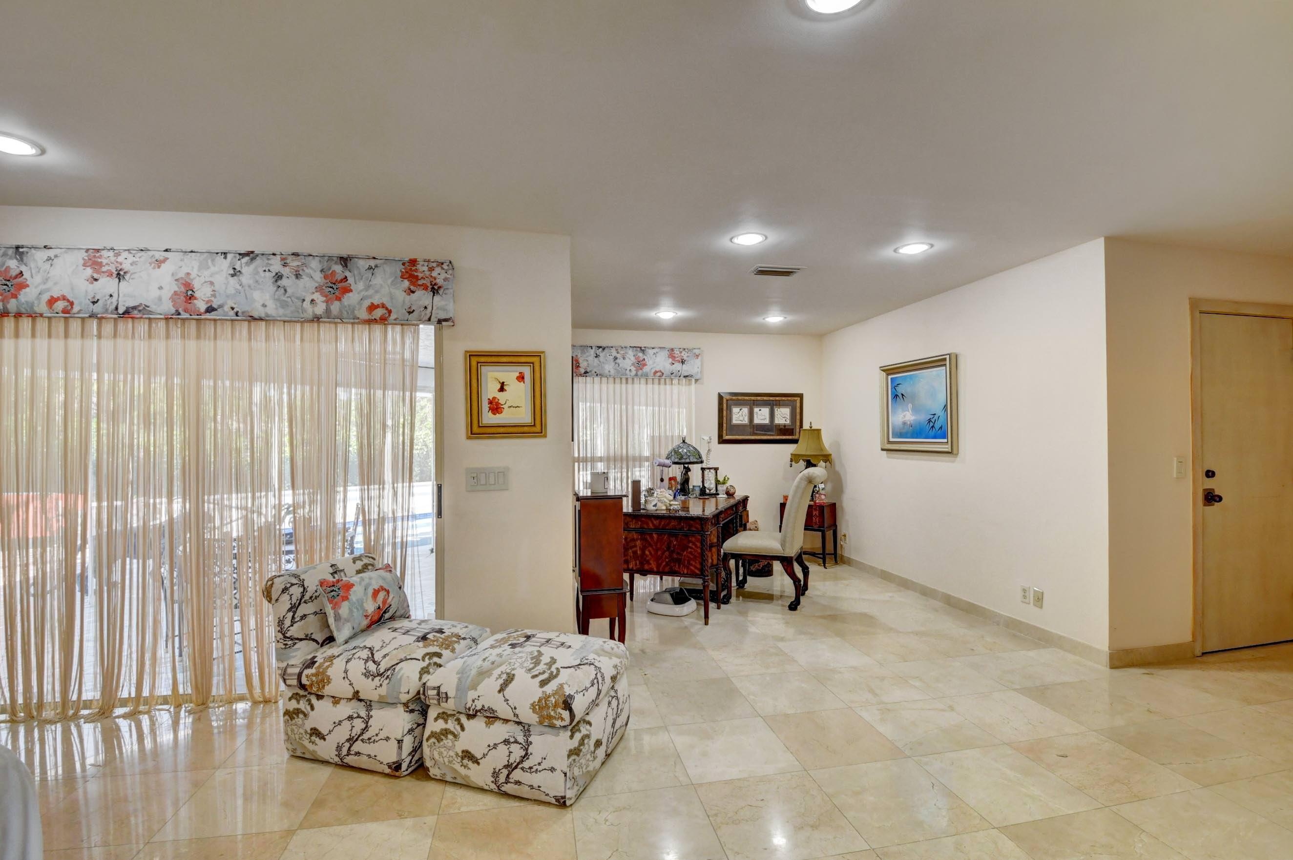 56 Northwoods, Boynton Beach FL 33436