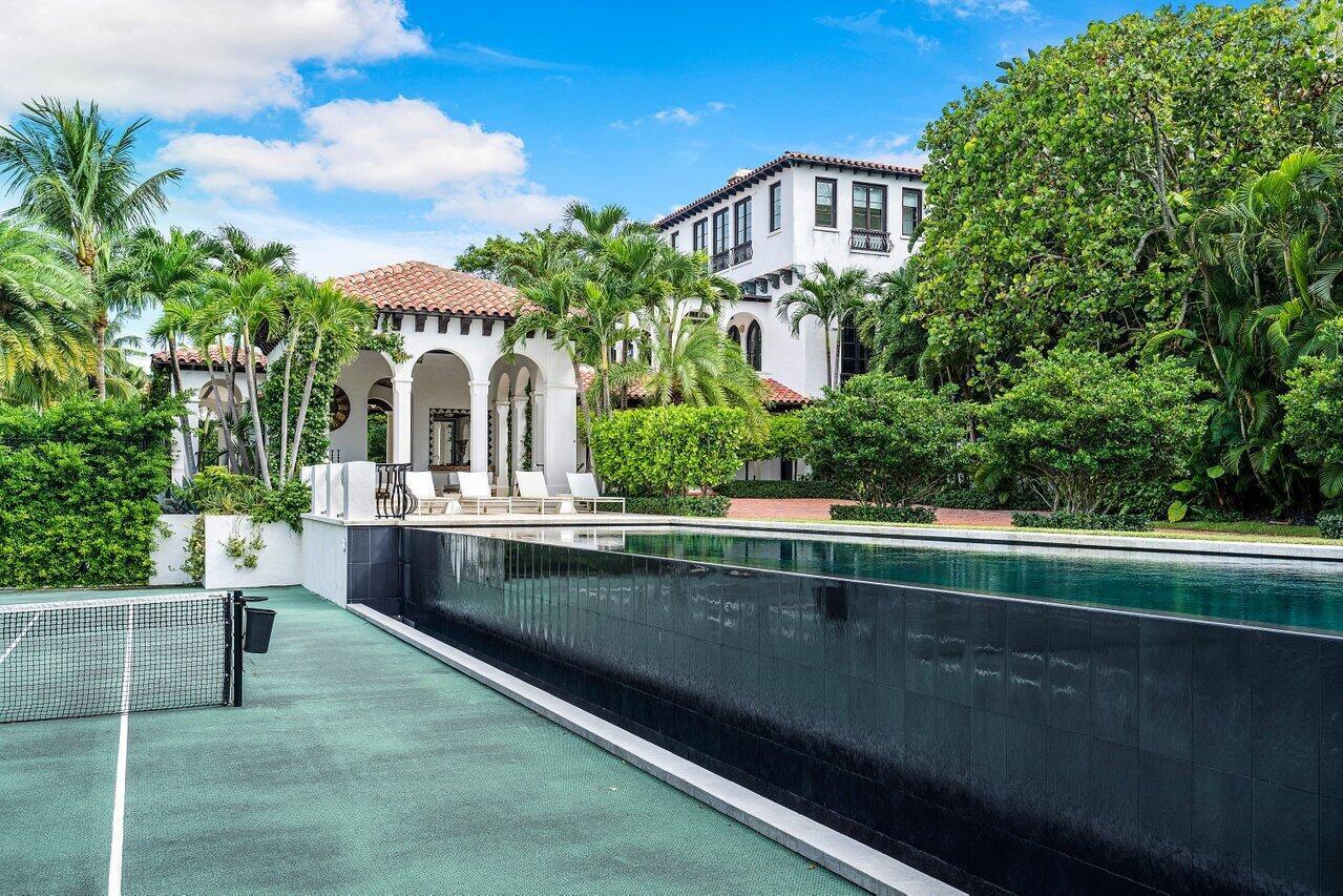 12 Lagomar, Palm Beach FL 33480