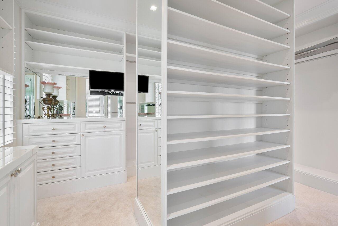 12 Lagomar, Palm Beach FL 33480