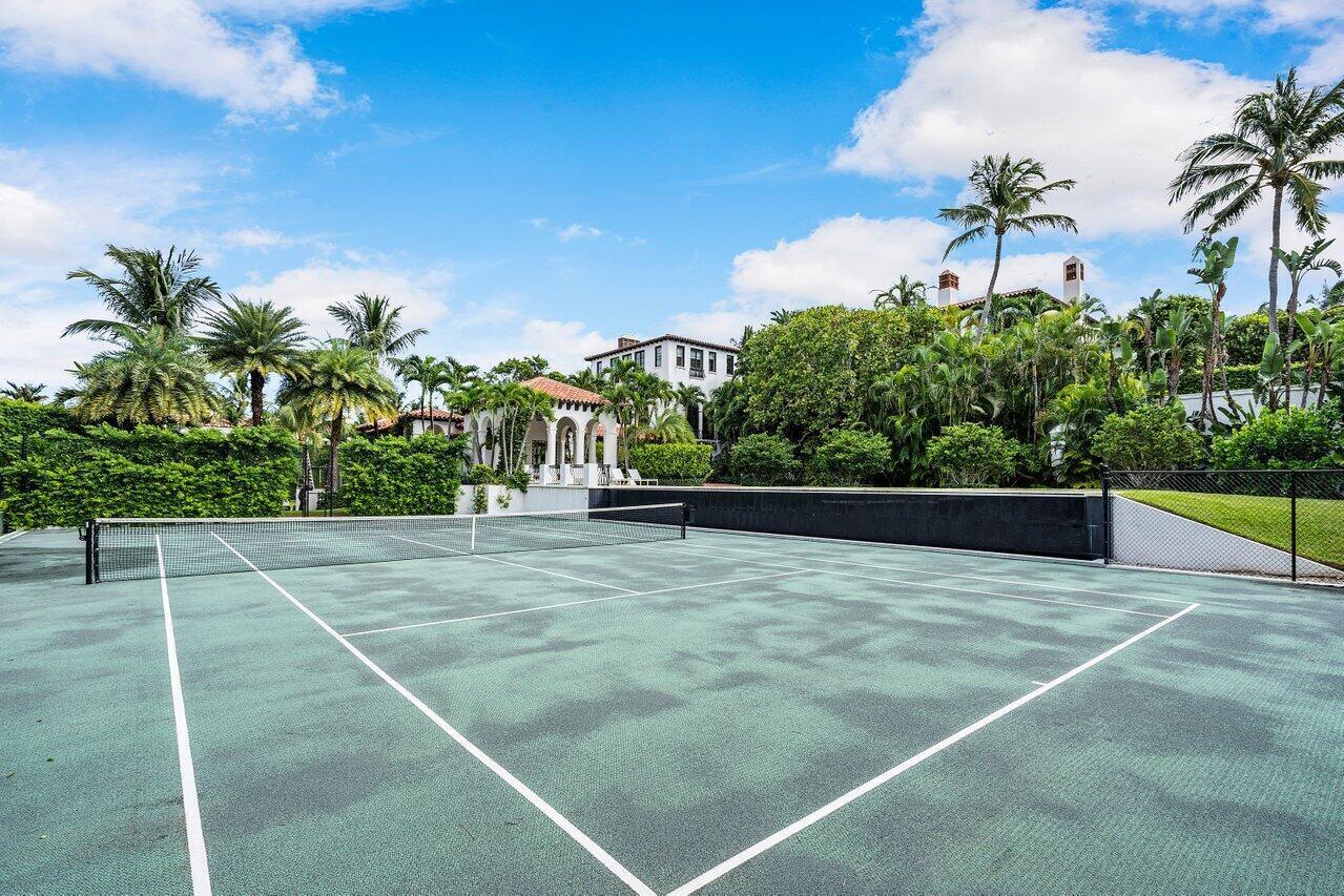 12 Lagomar, Palm Beach FL 33480
