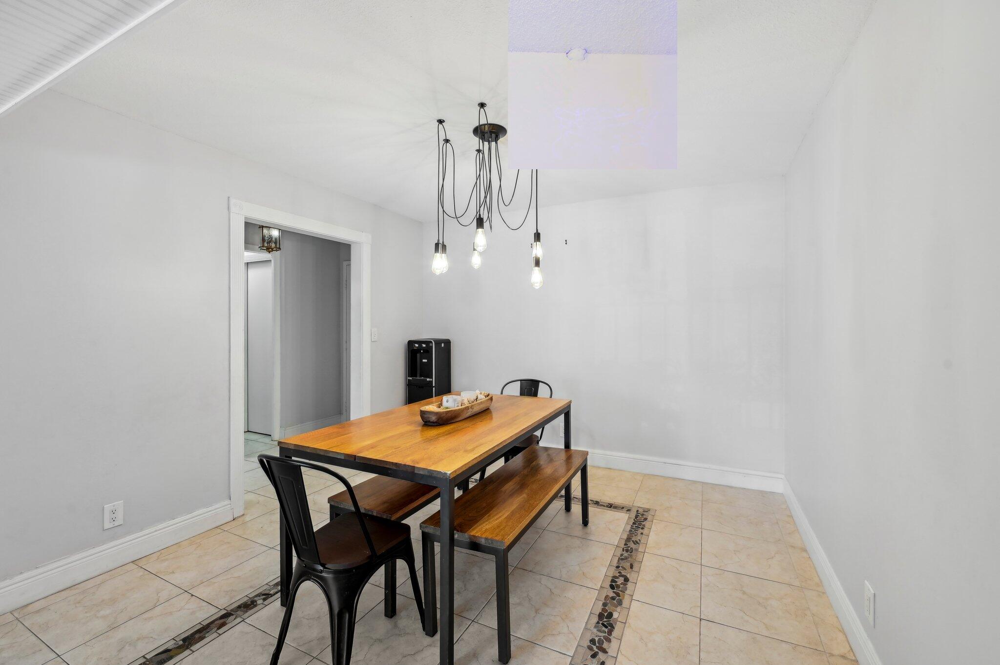 3909 N Ocean #215, Fort Lauderdale FL 33308