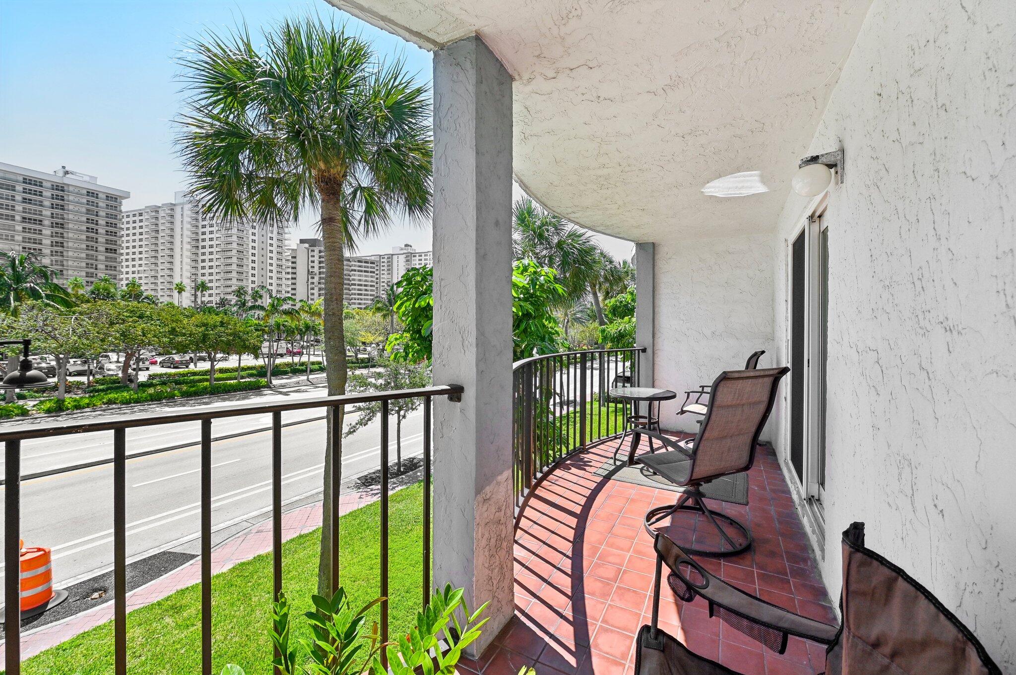 3909 N Ocean #215, Fort Lauderdale FL 33308