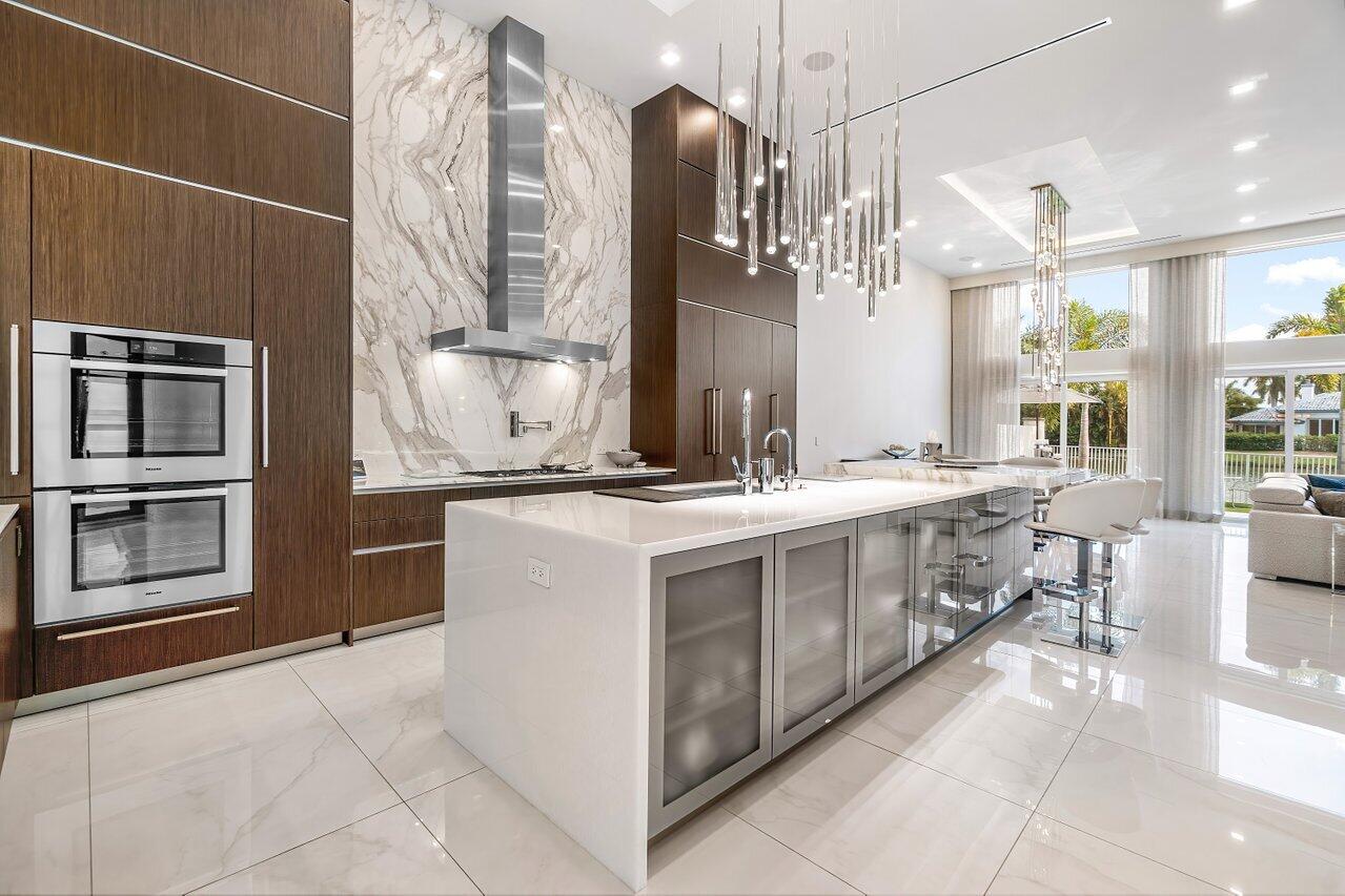 3506 NW Clubside, Boca Raton FL 33496
