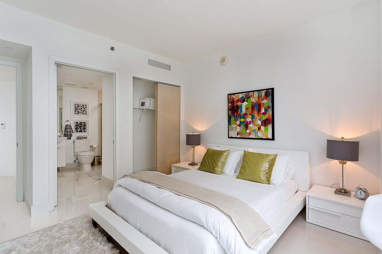 495 Brickell #4010, Miami FL 33131