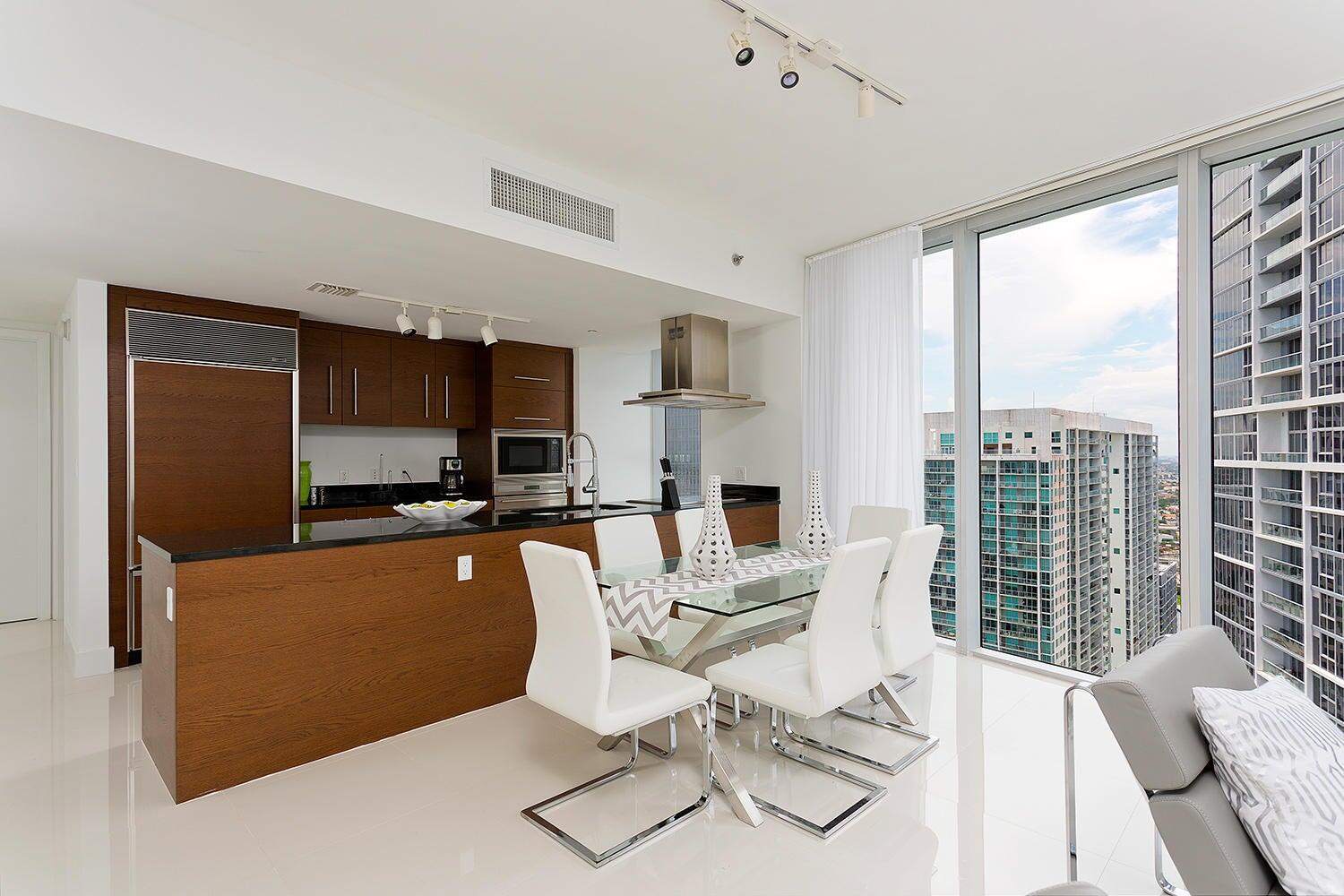 495 Brickell #4010, Miami FL 33131