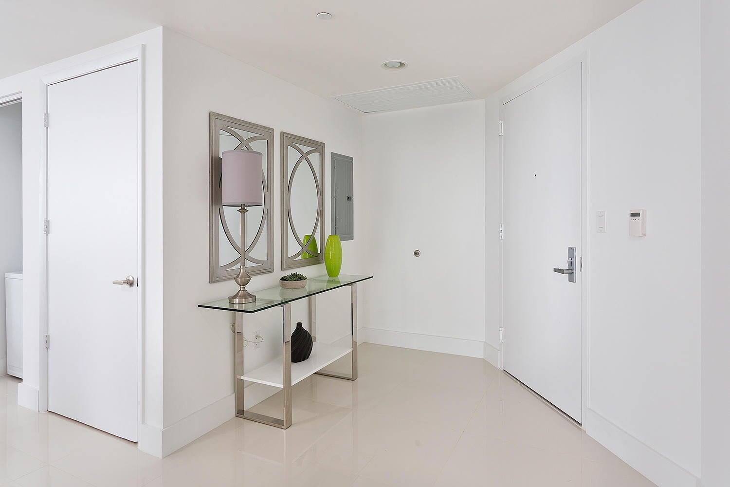 495 Brickell #4010, Miami FL 33131