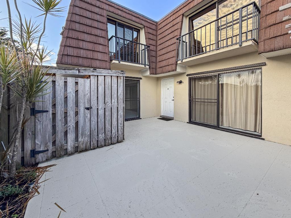 306 3rd, Palm Beach Gardens FL 33418