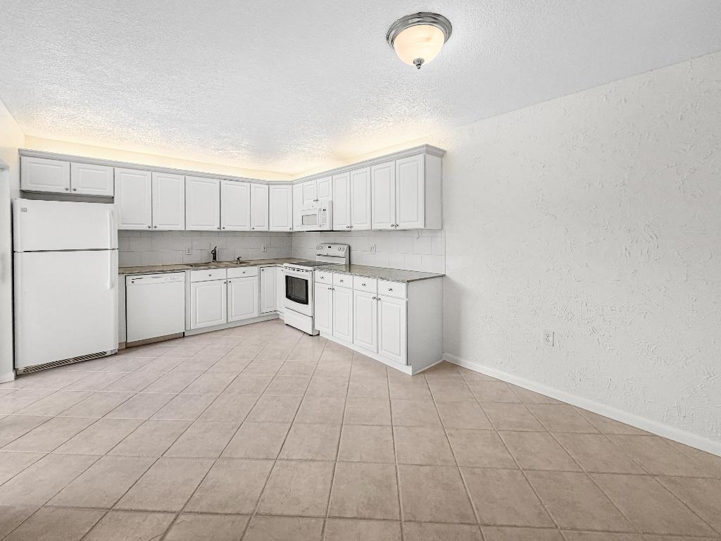 306 3rd, Palm Beach Gardens FL 33418