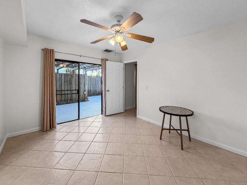 306 3rd, Palm Beach Gardens FL 33418