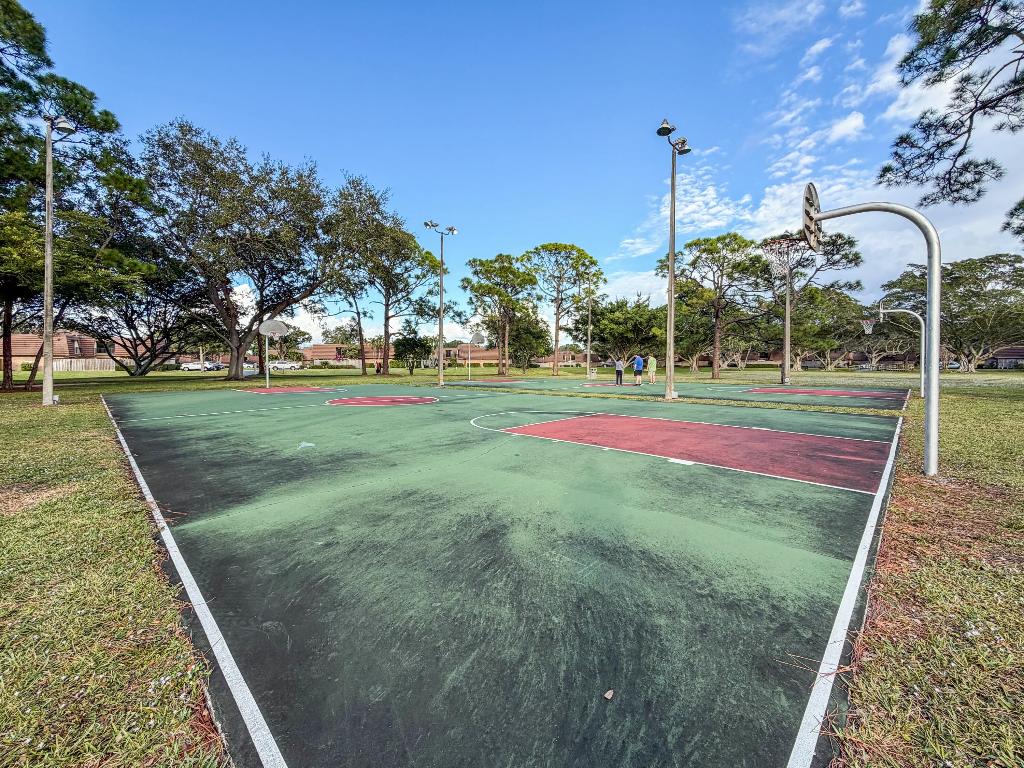 306 3rd, Palm Beach Gardens FL 33418