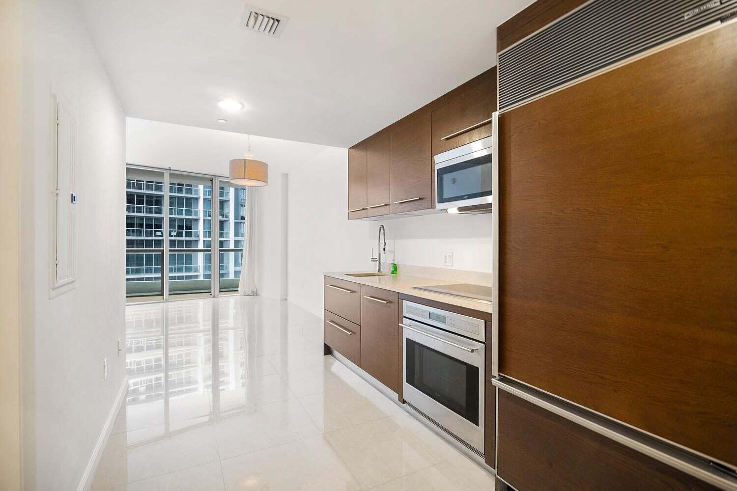 495 Brickell Avenue #4206, Miami FL 33131