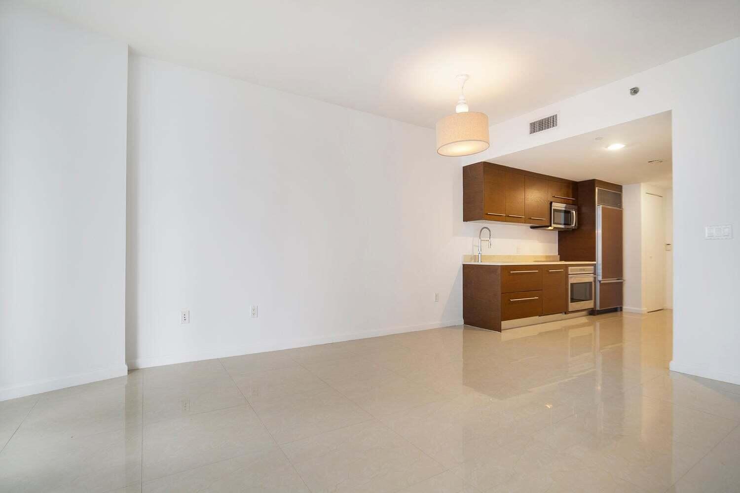 495 Brickell Avenue #4206, Miami FL 33131