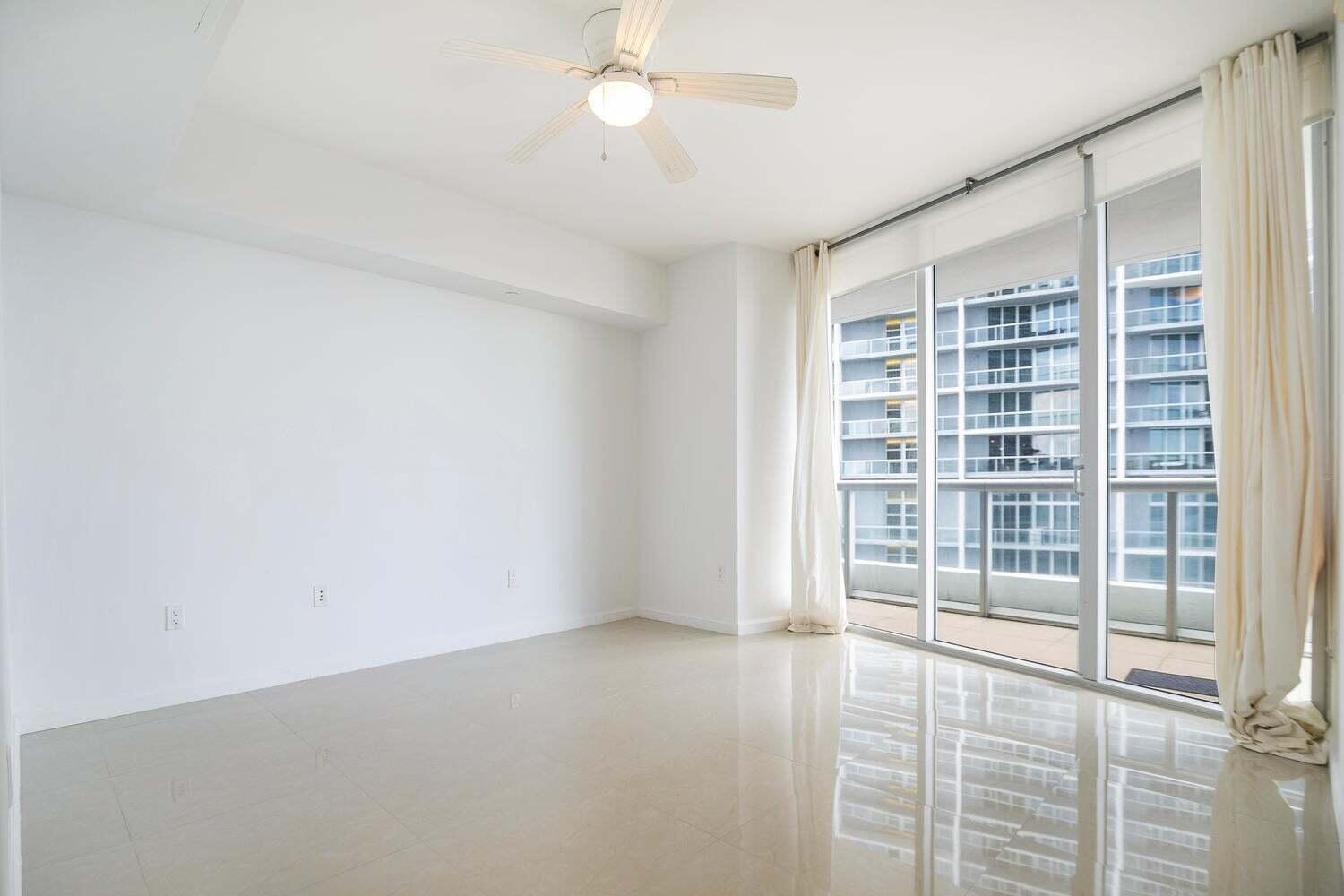 495 Brickell Avenue #4206, Miami FL 33131