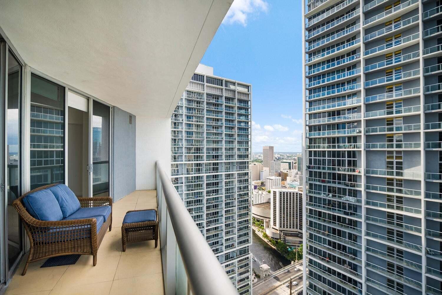 495 Brickell Avenue #4206, Miami FL 33131