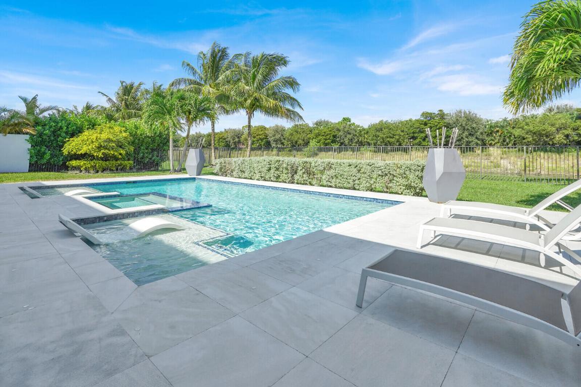 8815 Skyward, Boca Raton FL 33496