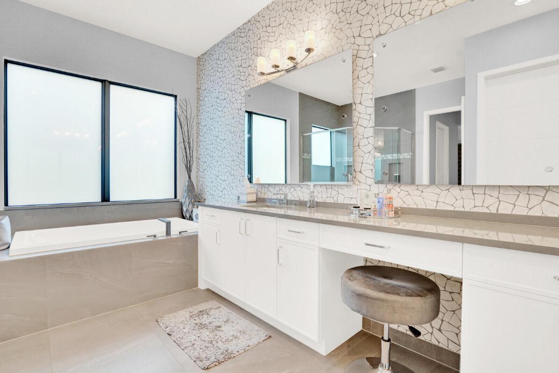 8815 Skyward, Boca Raton FL 33496