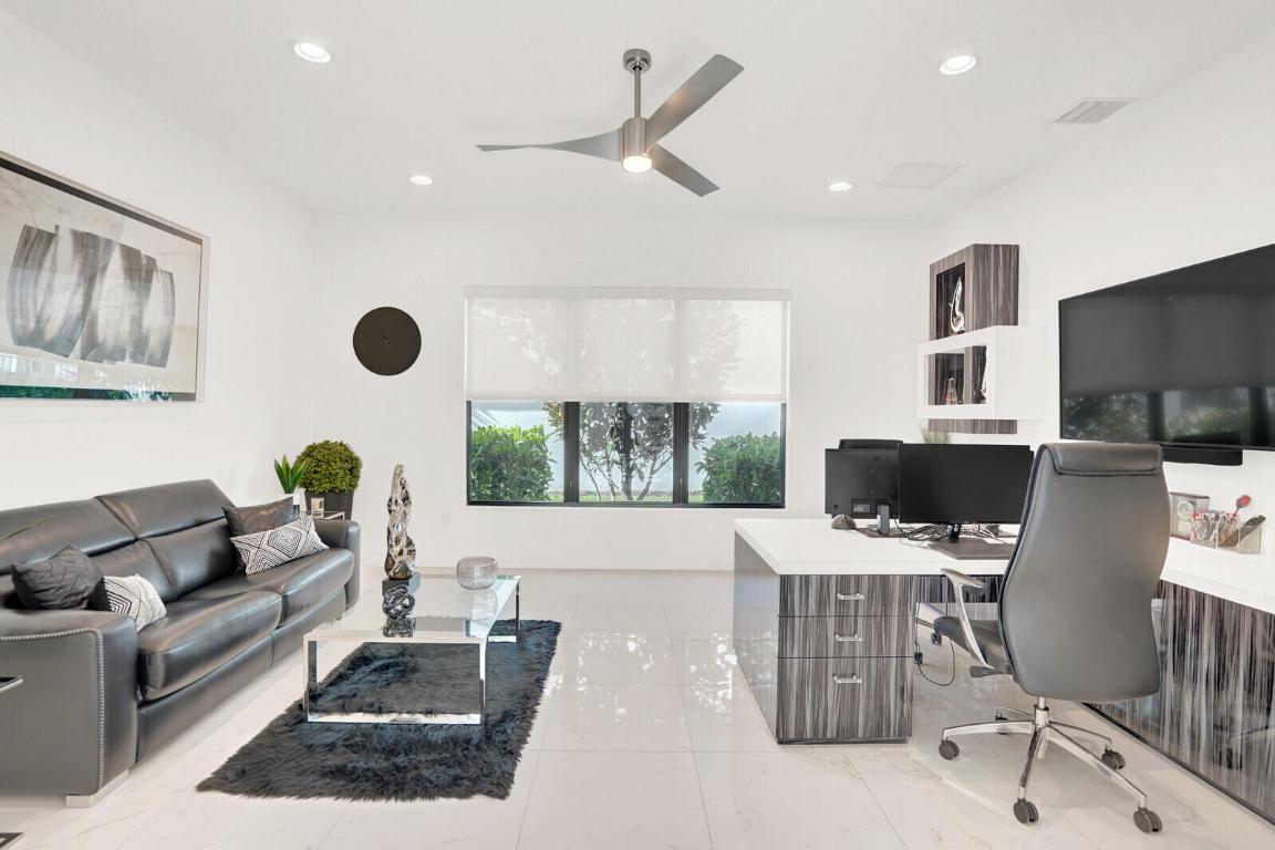 8815 Skyward, Boca Raton FL 33496