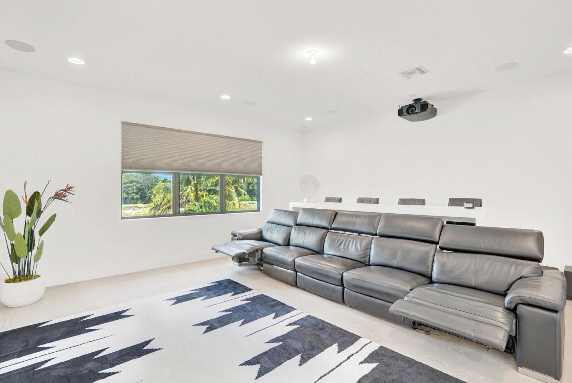 8815 Skyward, Boca Raton FL 33496