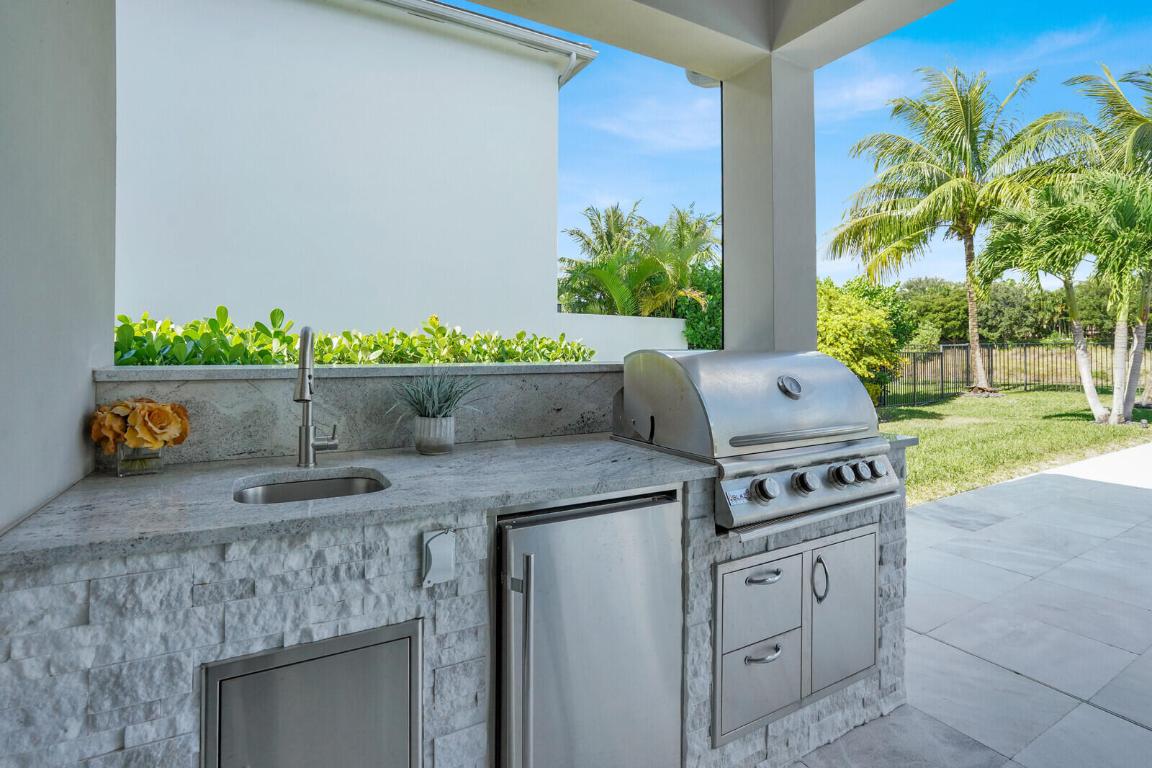 8815 Skyward, Boca Raton FL 33496