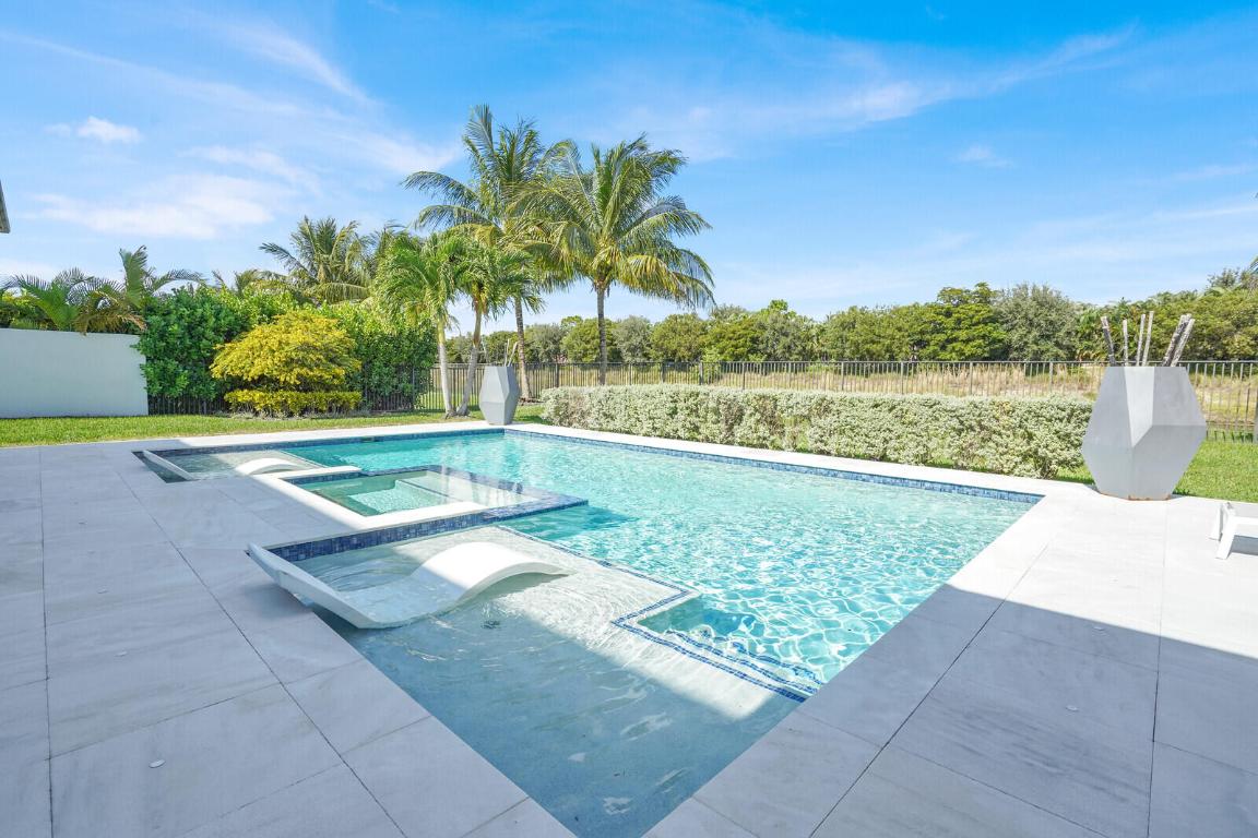 8815 Skyward, Boca Raton FL 33496
