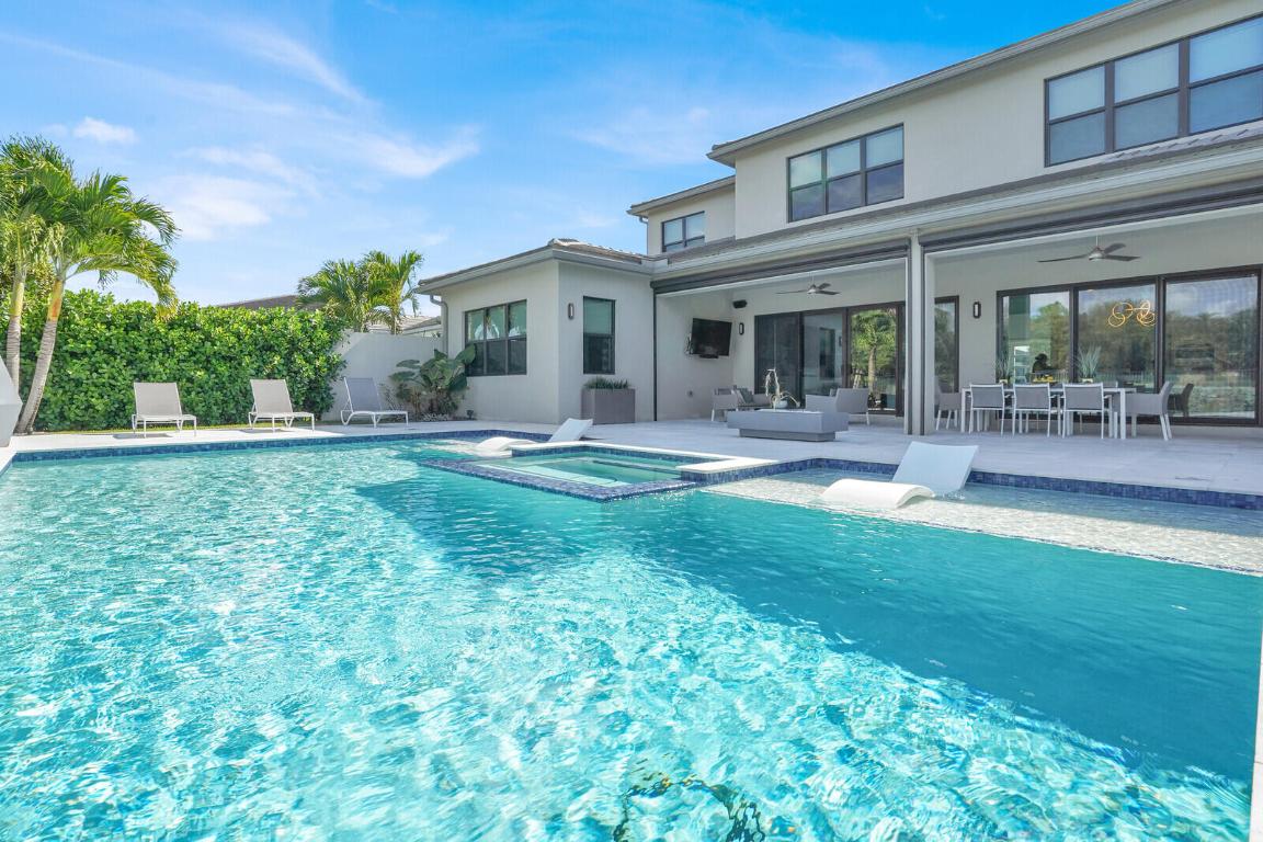 8815 Skyward, Boca Raton FL 33496