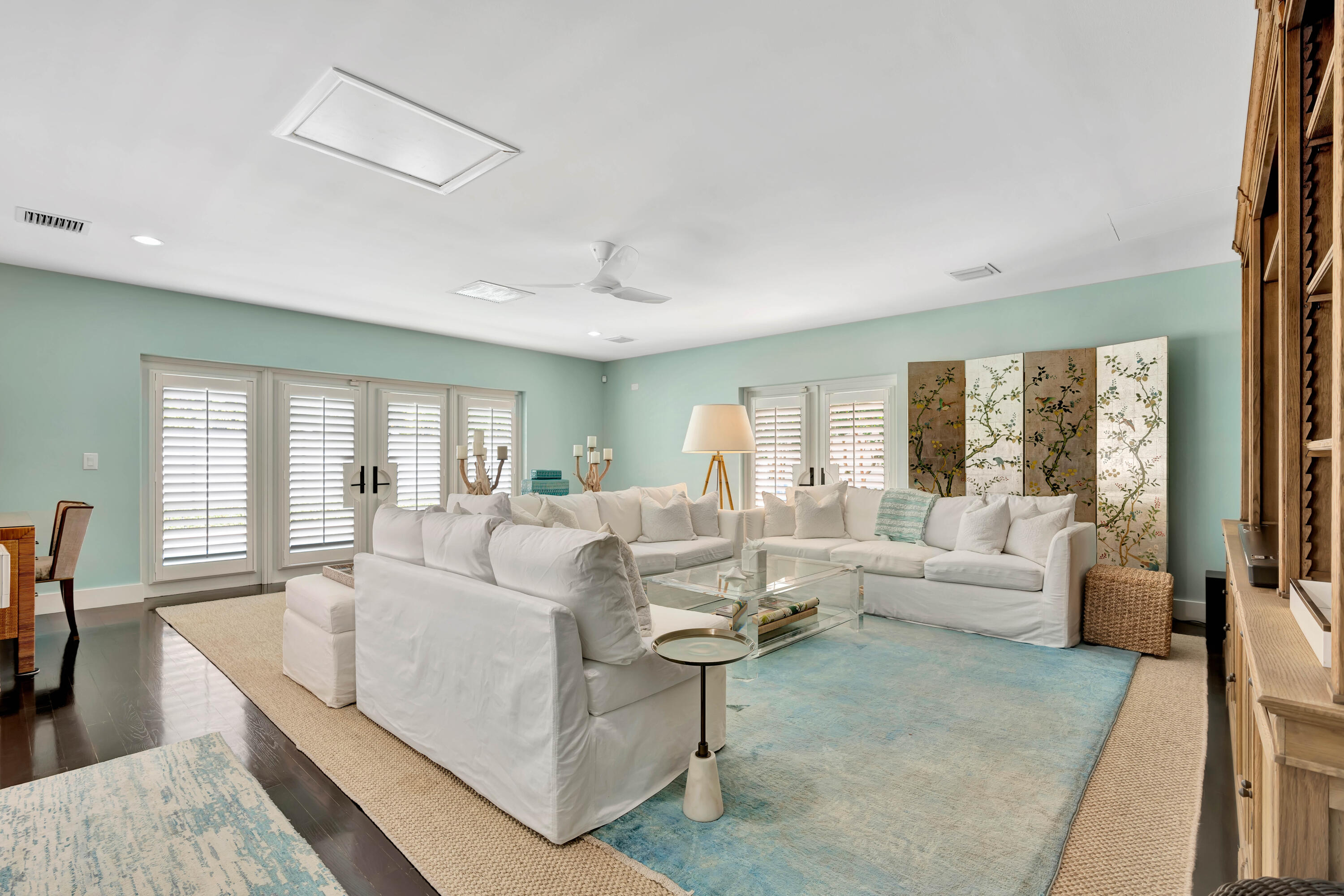 136 Worth, West Palm Beach FL 33405