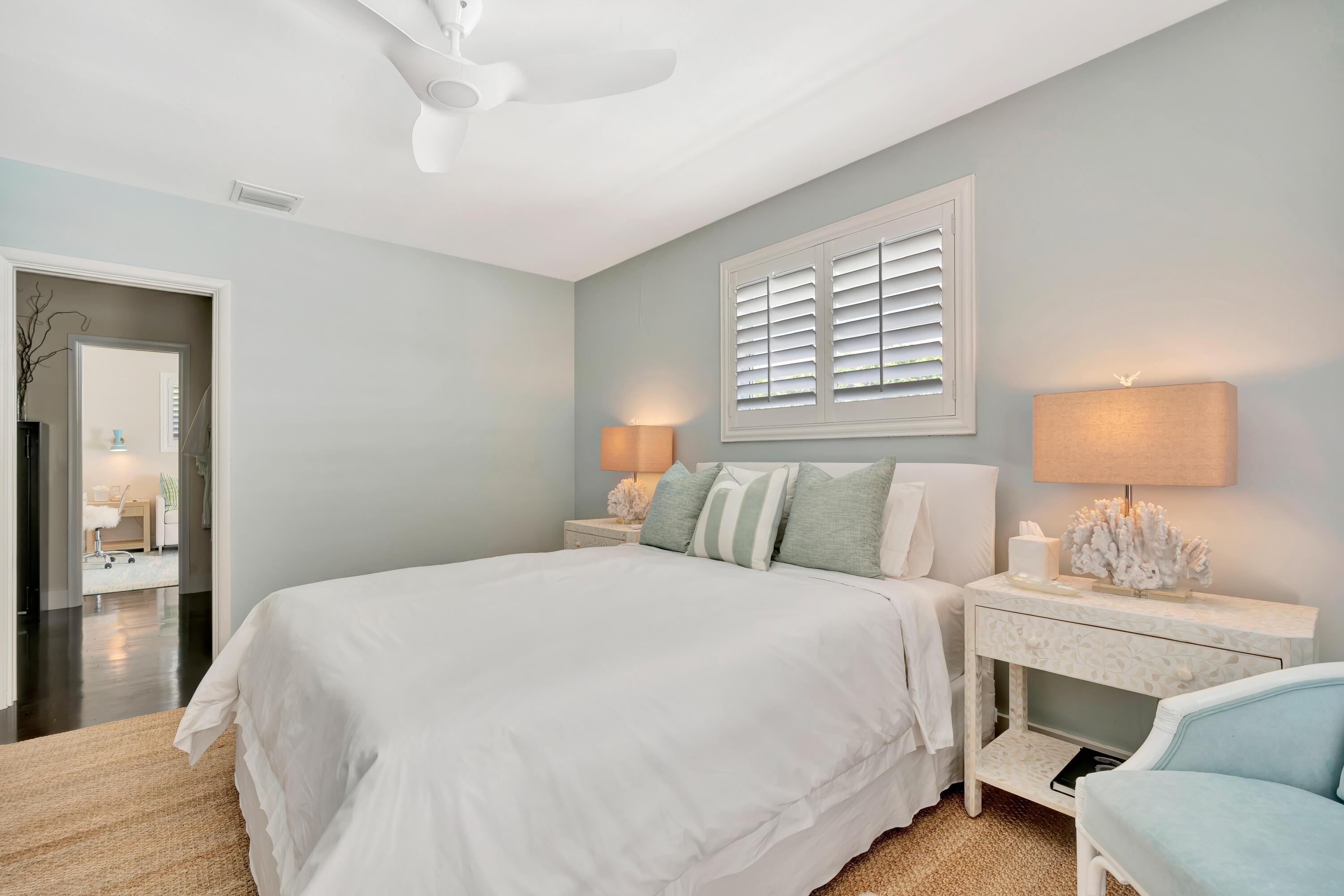 136 Worth, West Palm Beach FL 33405