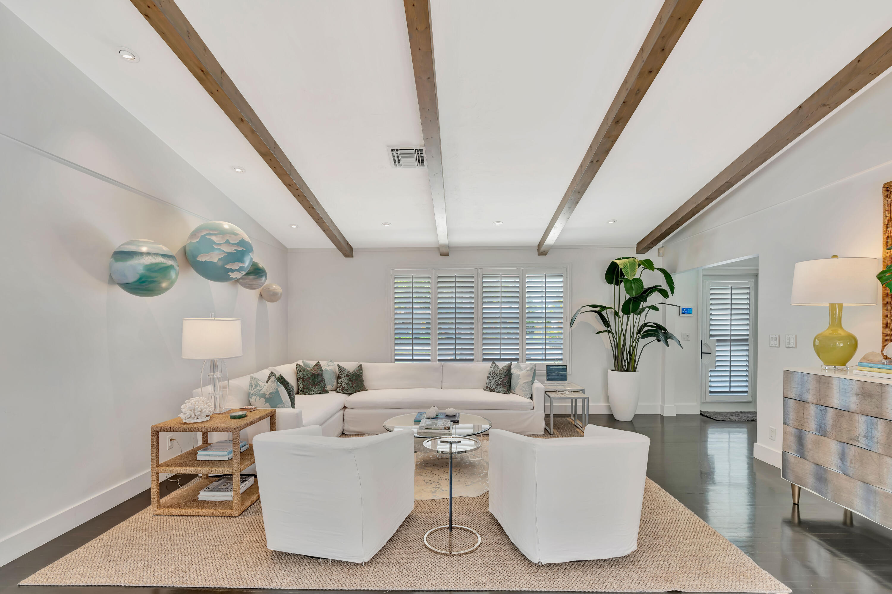 136 Worth, West Palm Beach FL 33405