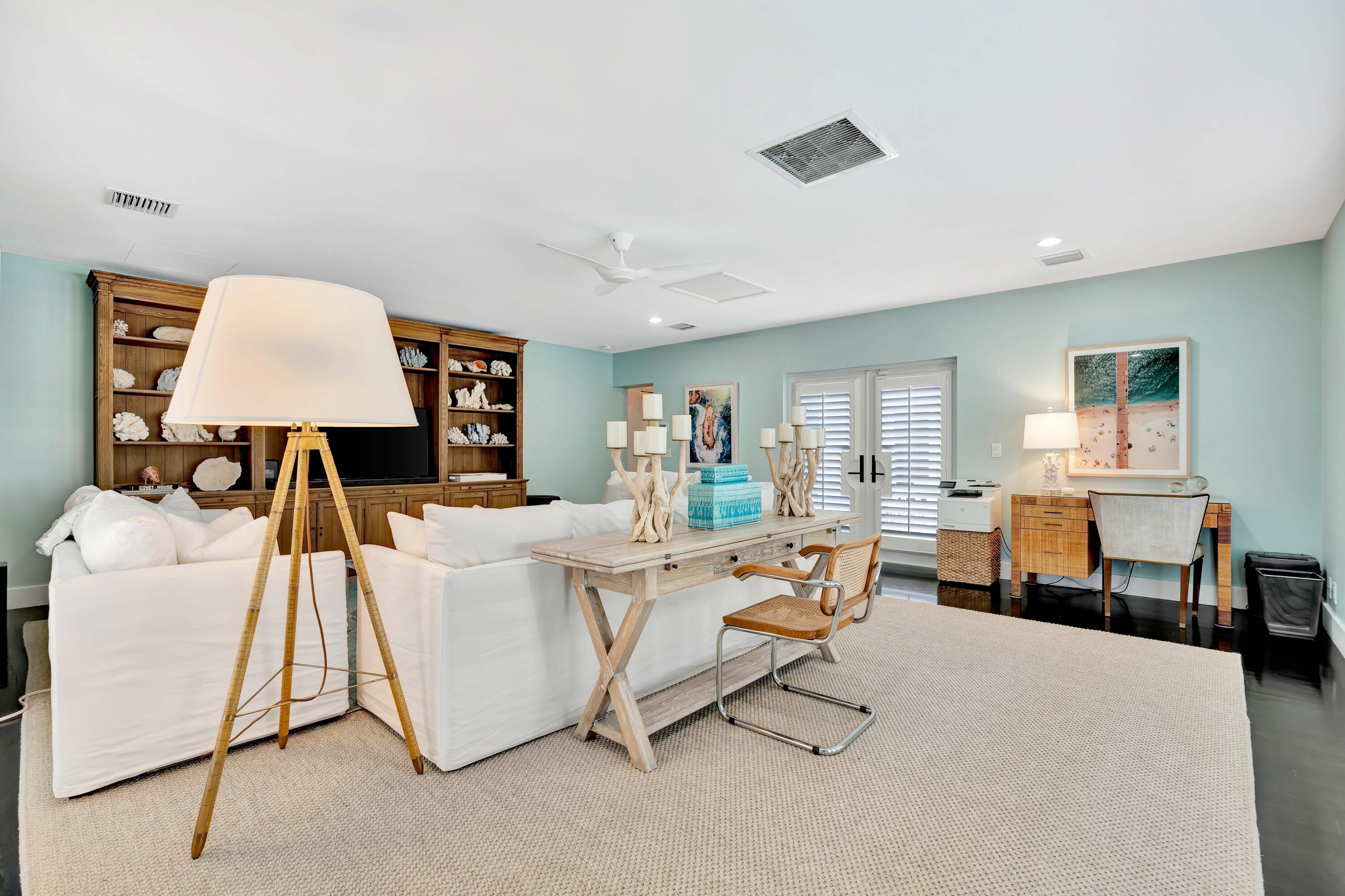 136 Worth, West Palm Beach FL 33405