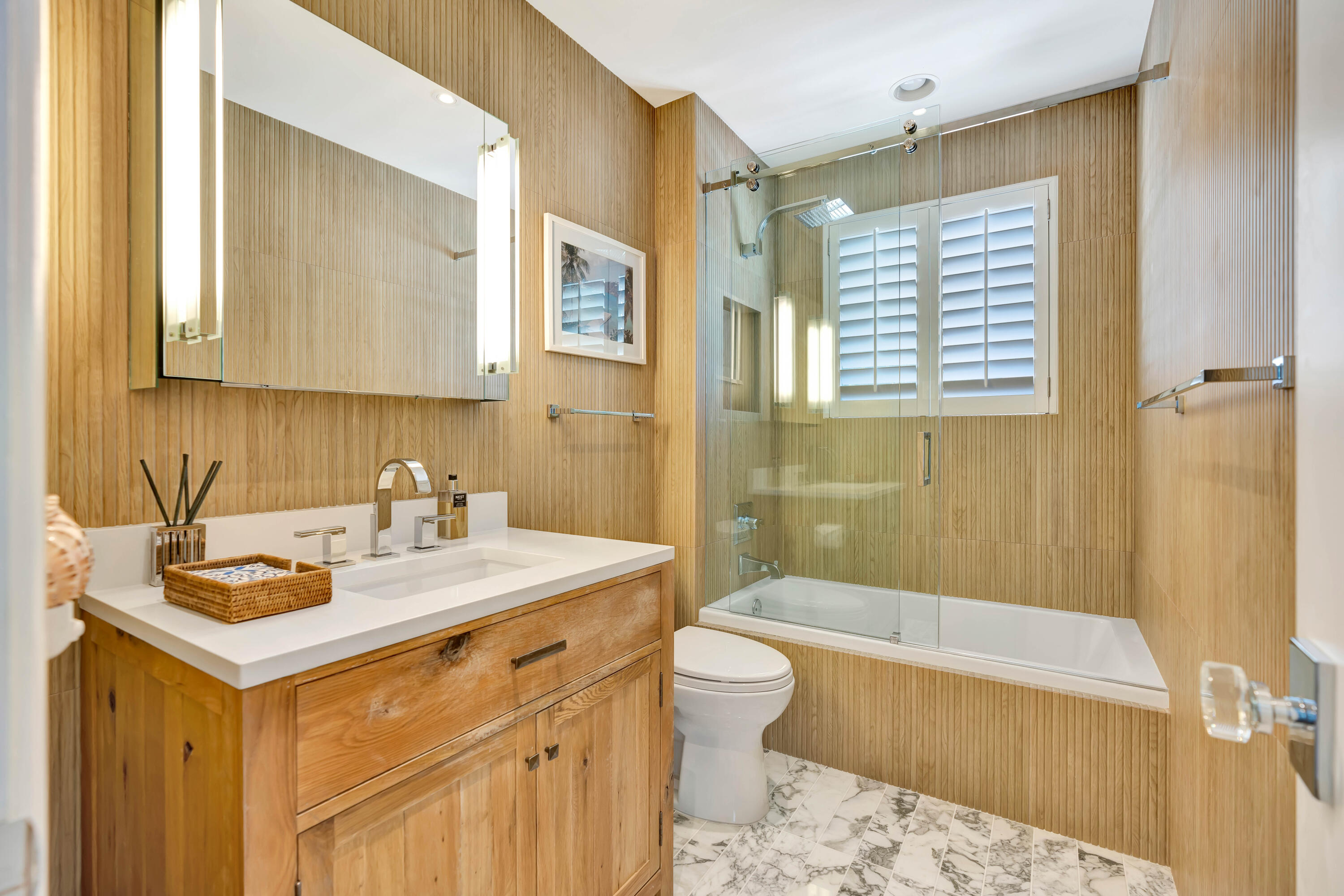 136 Worth, West Palm Beach FL 33405
