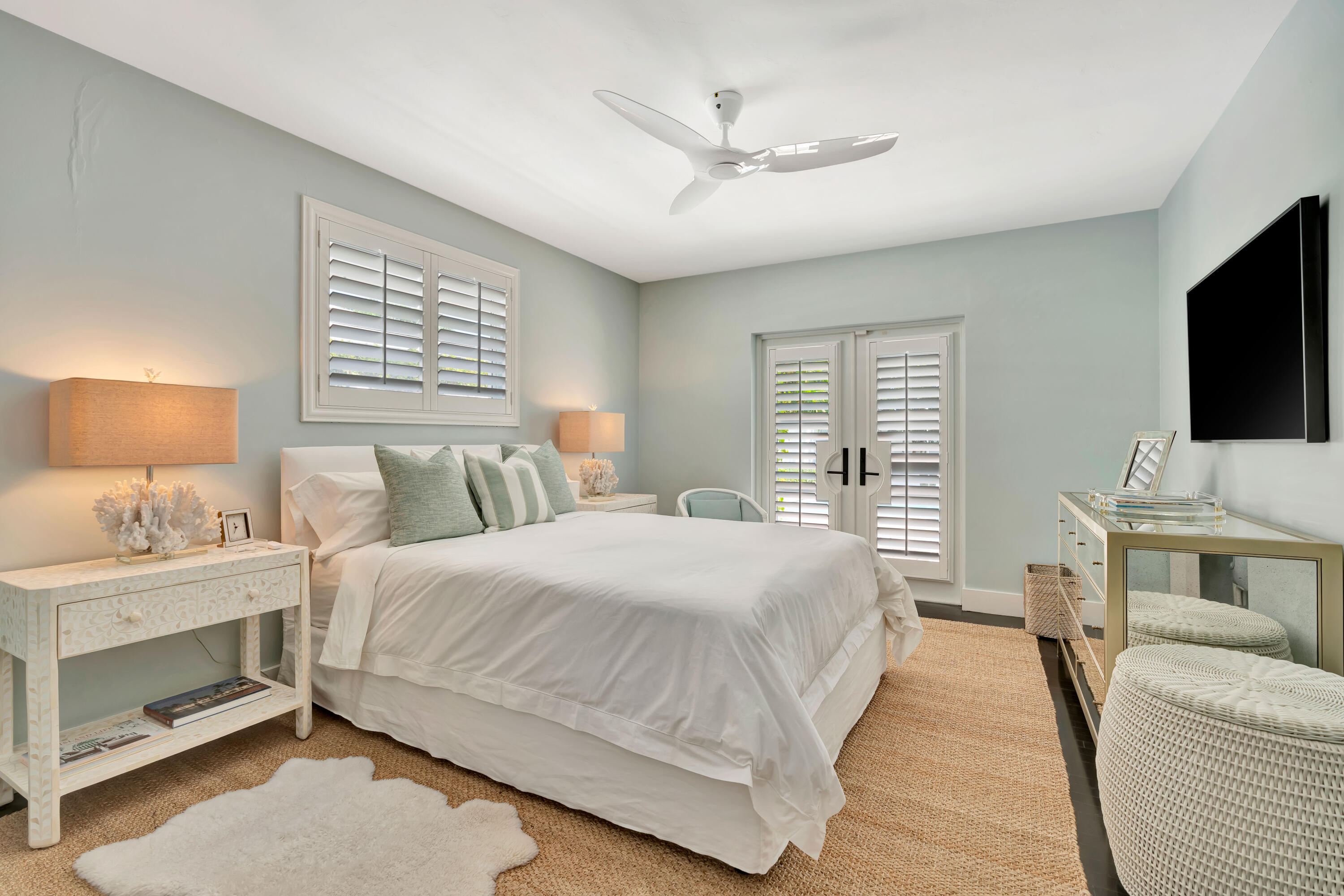 136 Worth, West Palm Beach FL 33405