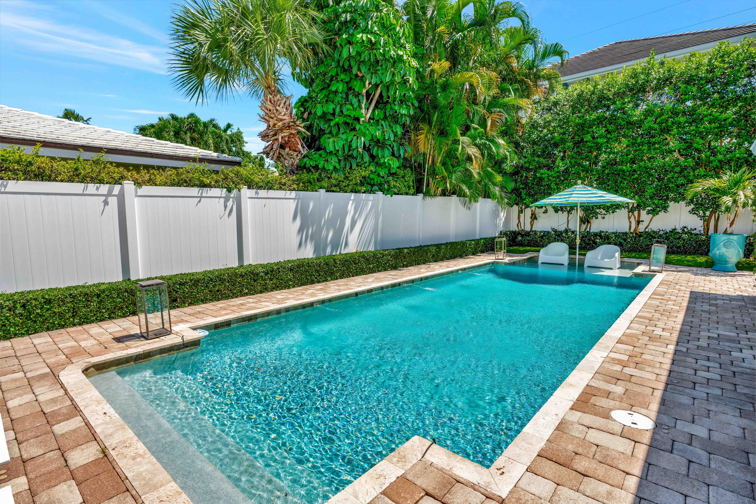 136 Worth, West Palm Beach FL 33405