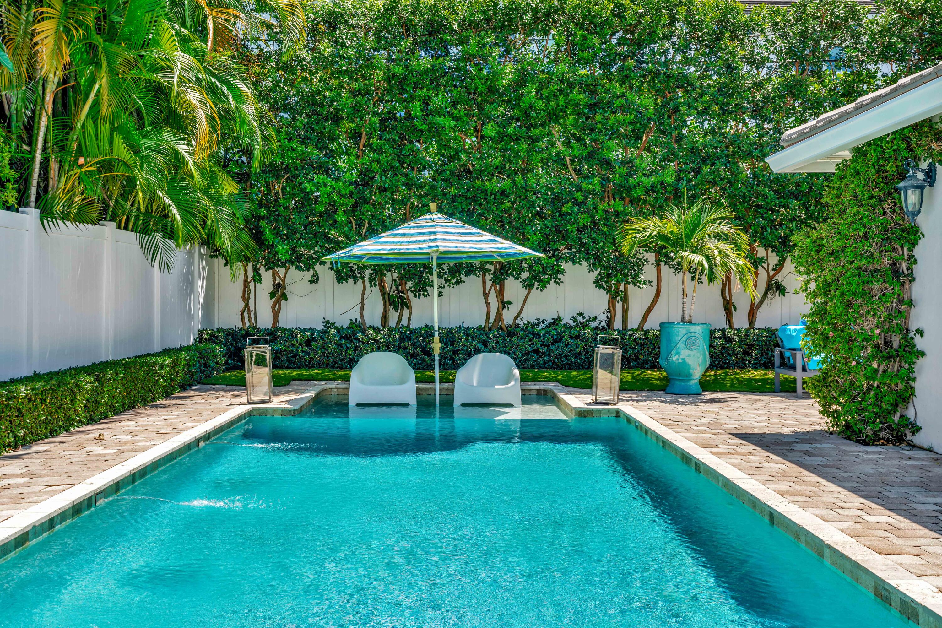 136 Worth, West Palm Beach FL 33405