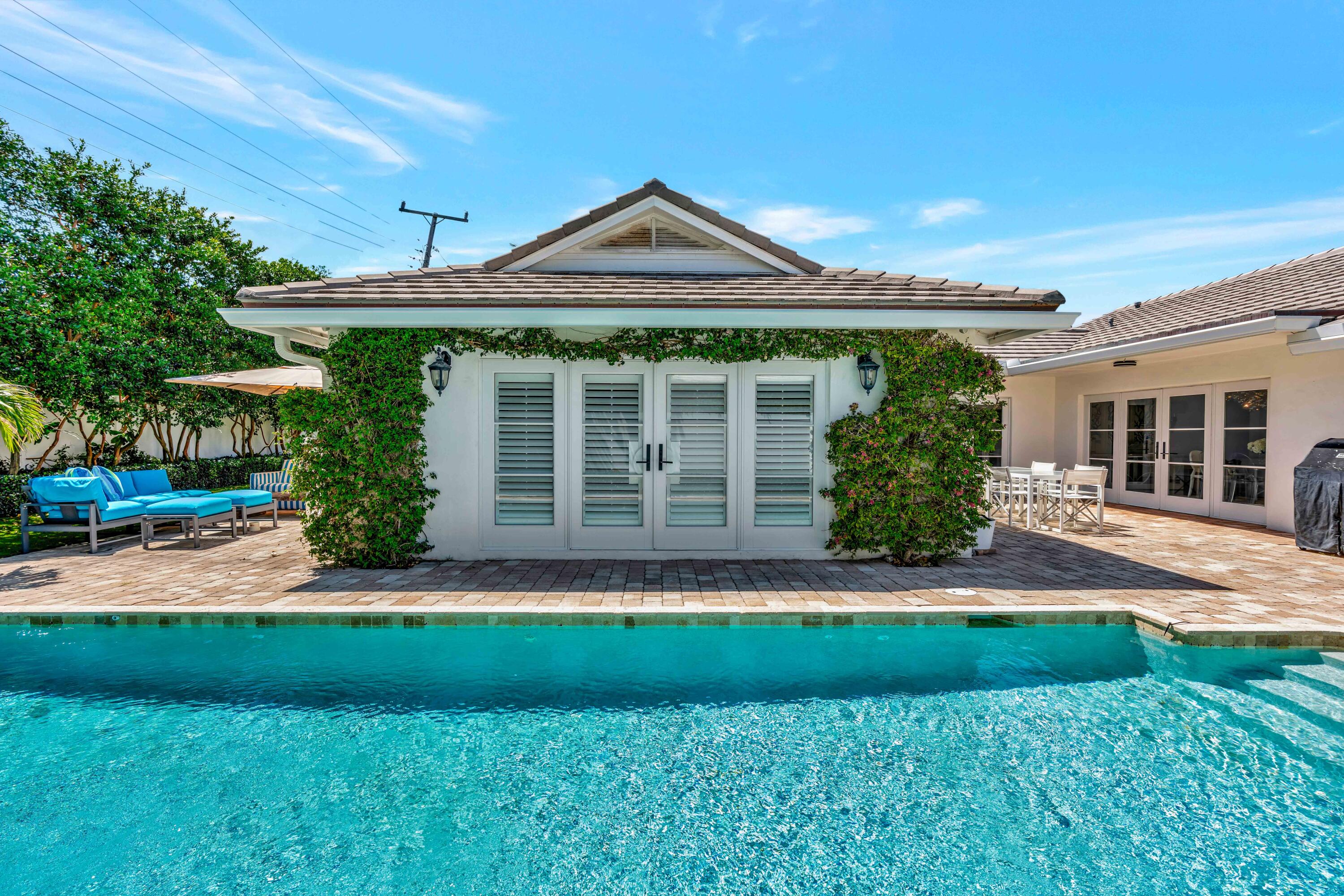 136 Worth, West Palm Beach FL 33405