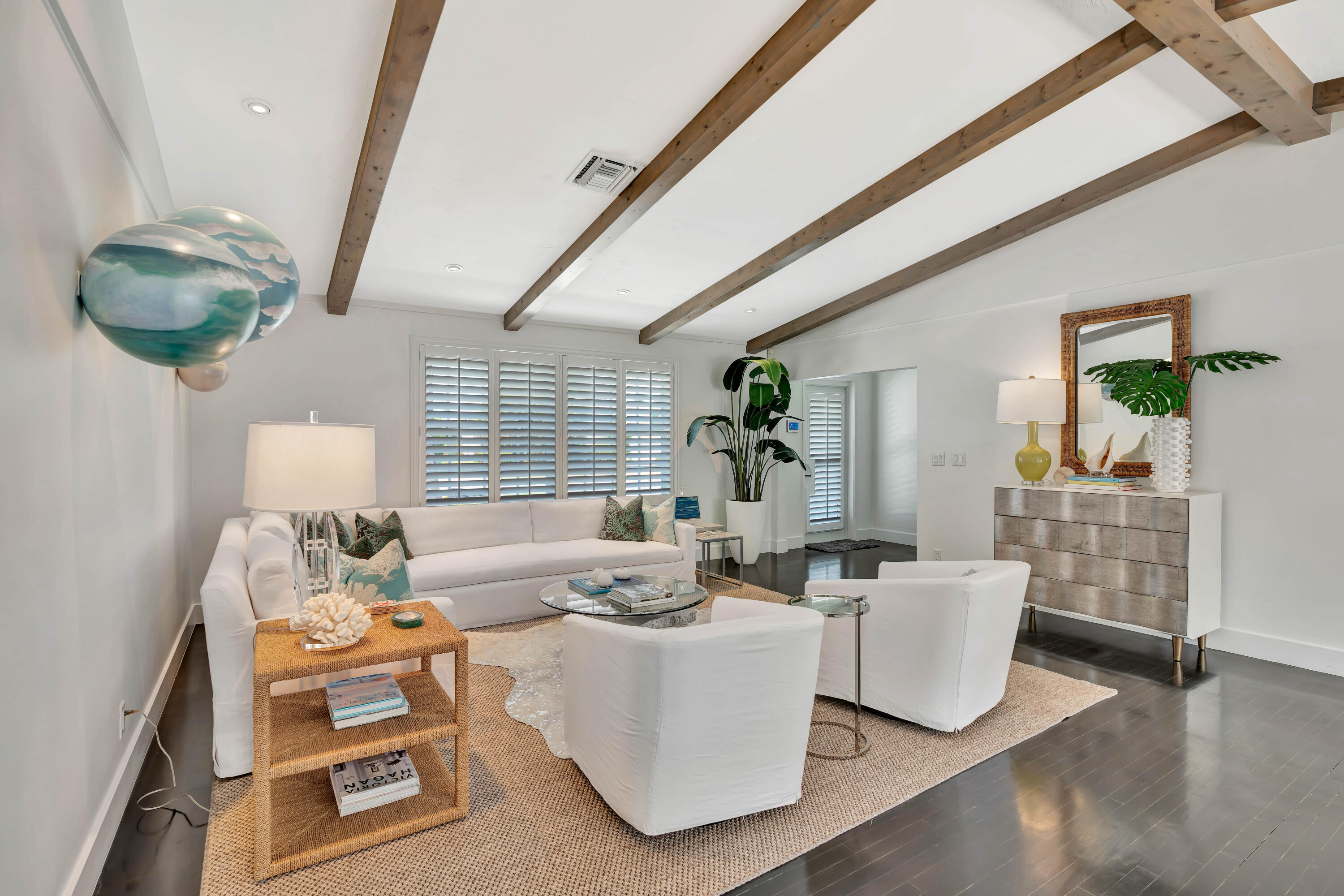 136 Worth, West Palm Beach FL 33405