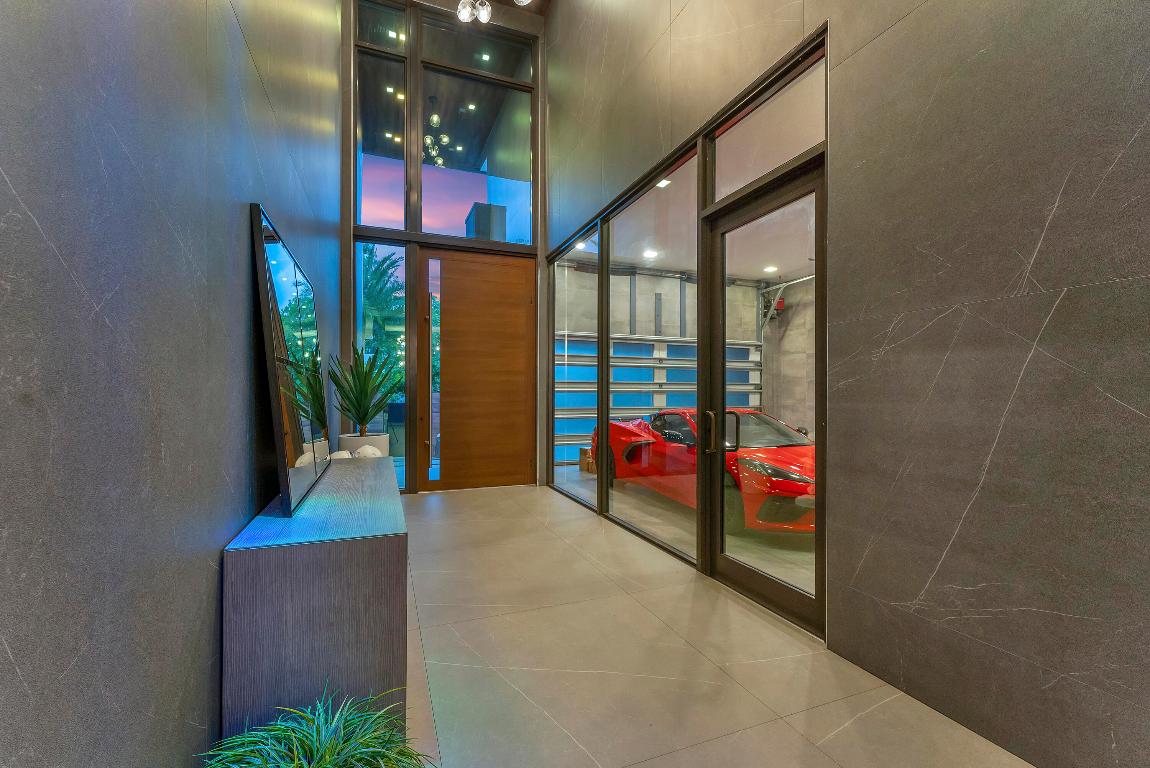 2401 NE 13th, Fort Lauderdale FL 33304