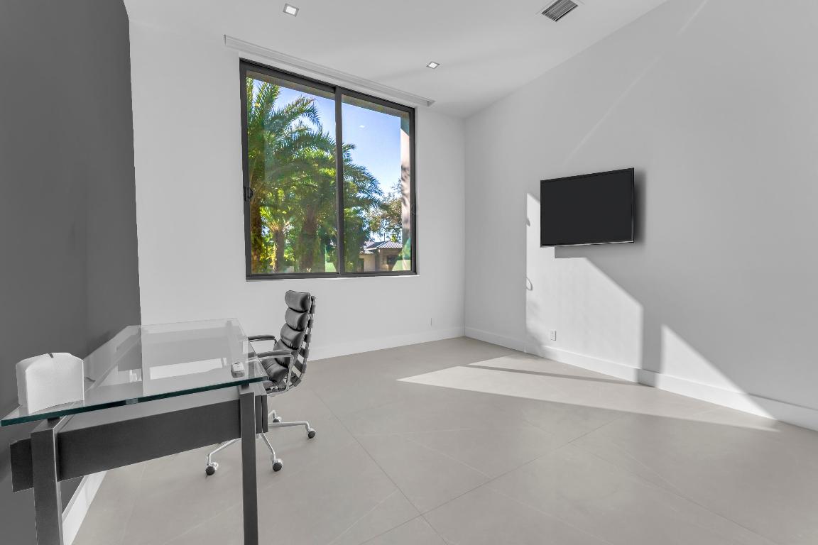 2401 NE 13th, Fort Lauderdale FL 33304