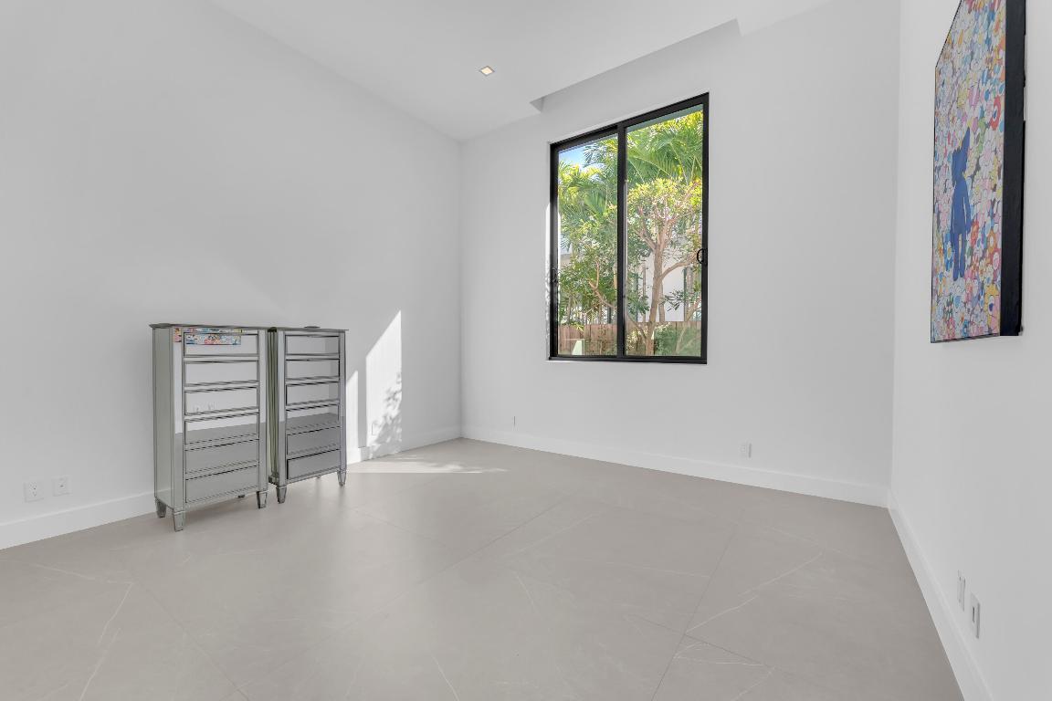 2401 NE 13th, Fort Lauderdale FL 33304