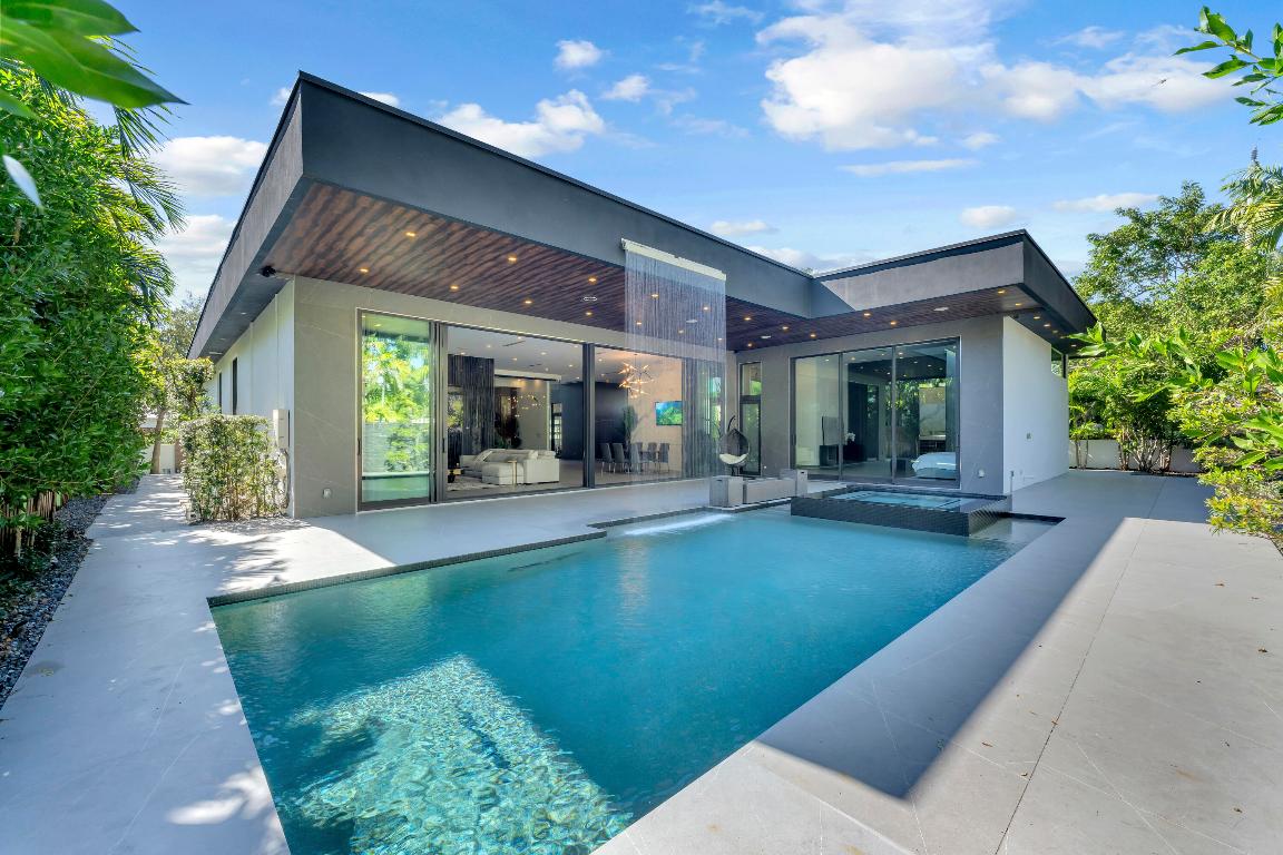 2401 NE 13th, Fort Lauderdale FL 33304