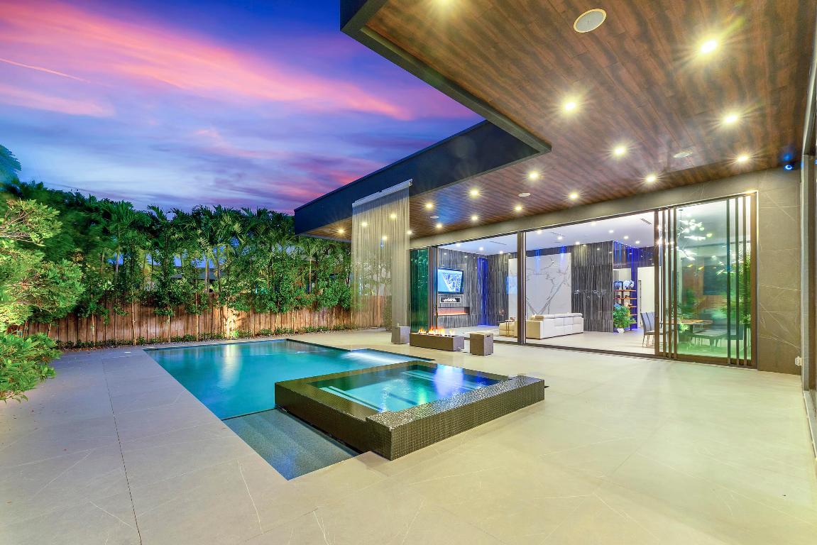 2401 NE 13th, Fort Lauderdale FL 33304